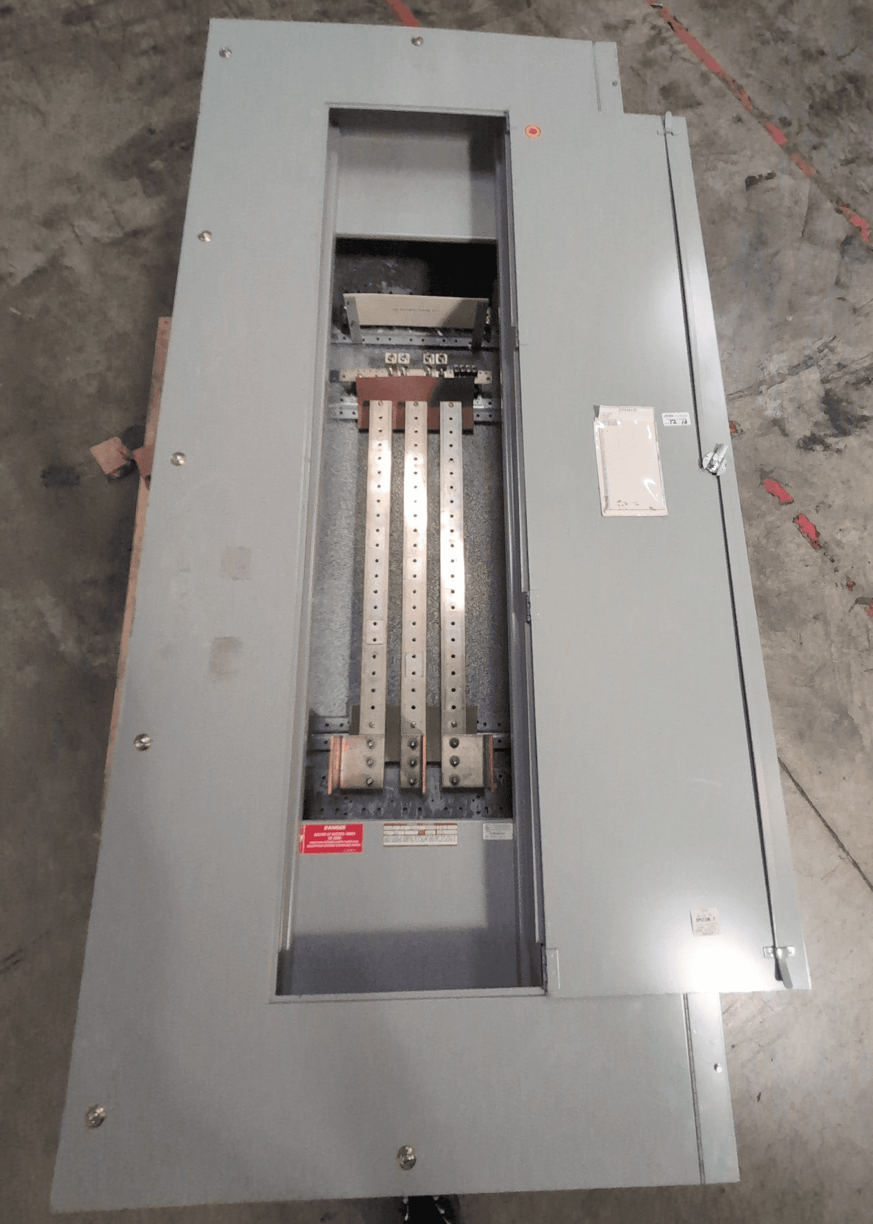 GE CCB Panelboard 800A 480Y/277V 3PH 4W MLO 60 Cir