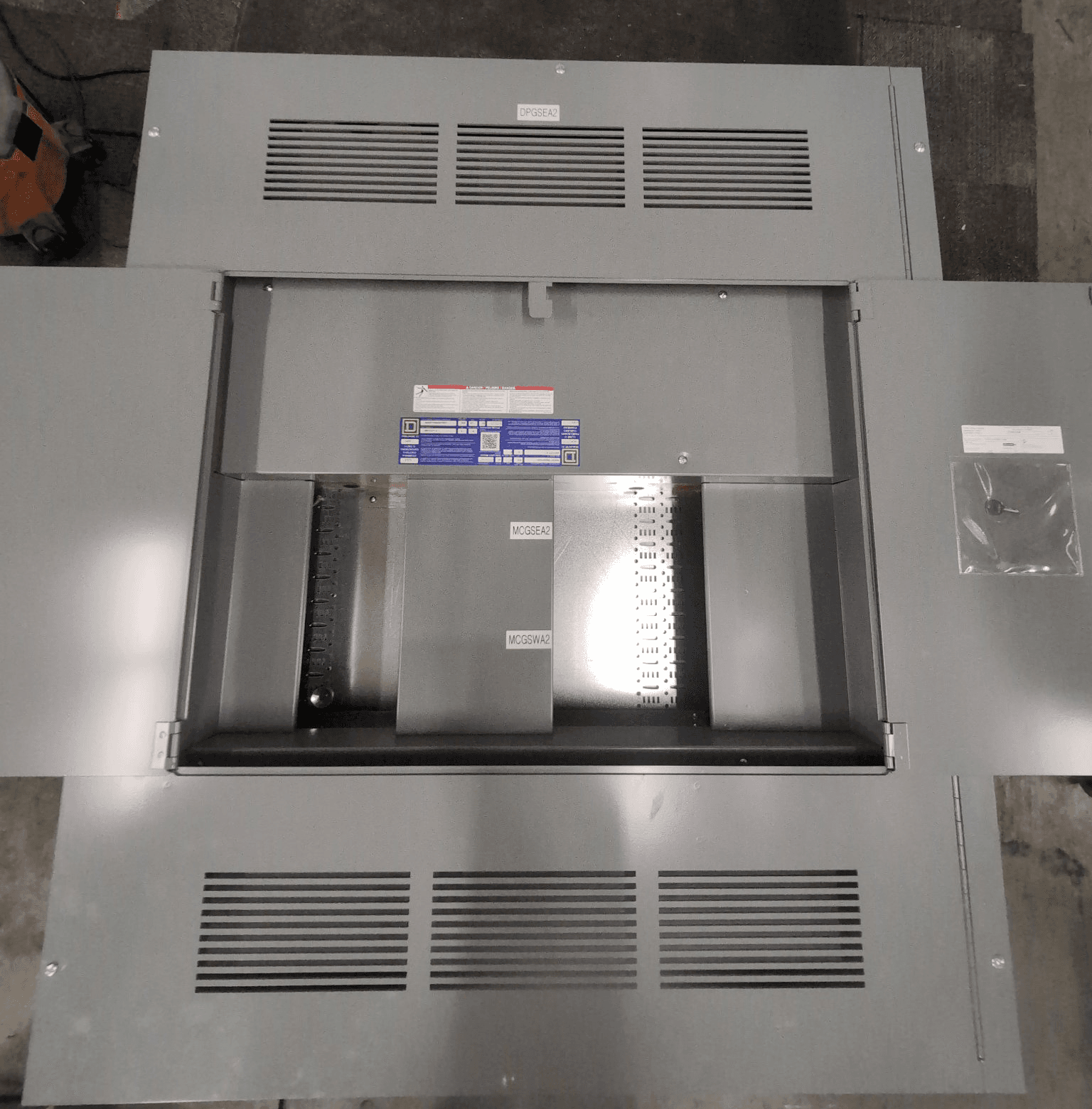 Square D HCP I-Line Panelboard 800A 480Y/277V 26 Cir MLO NEMA 1 – image 1