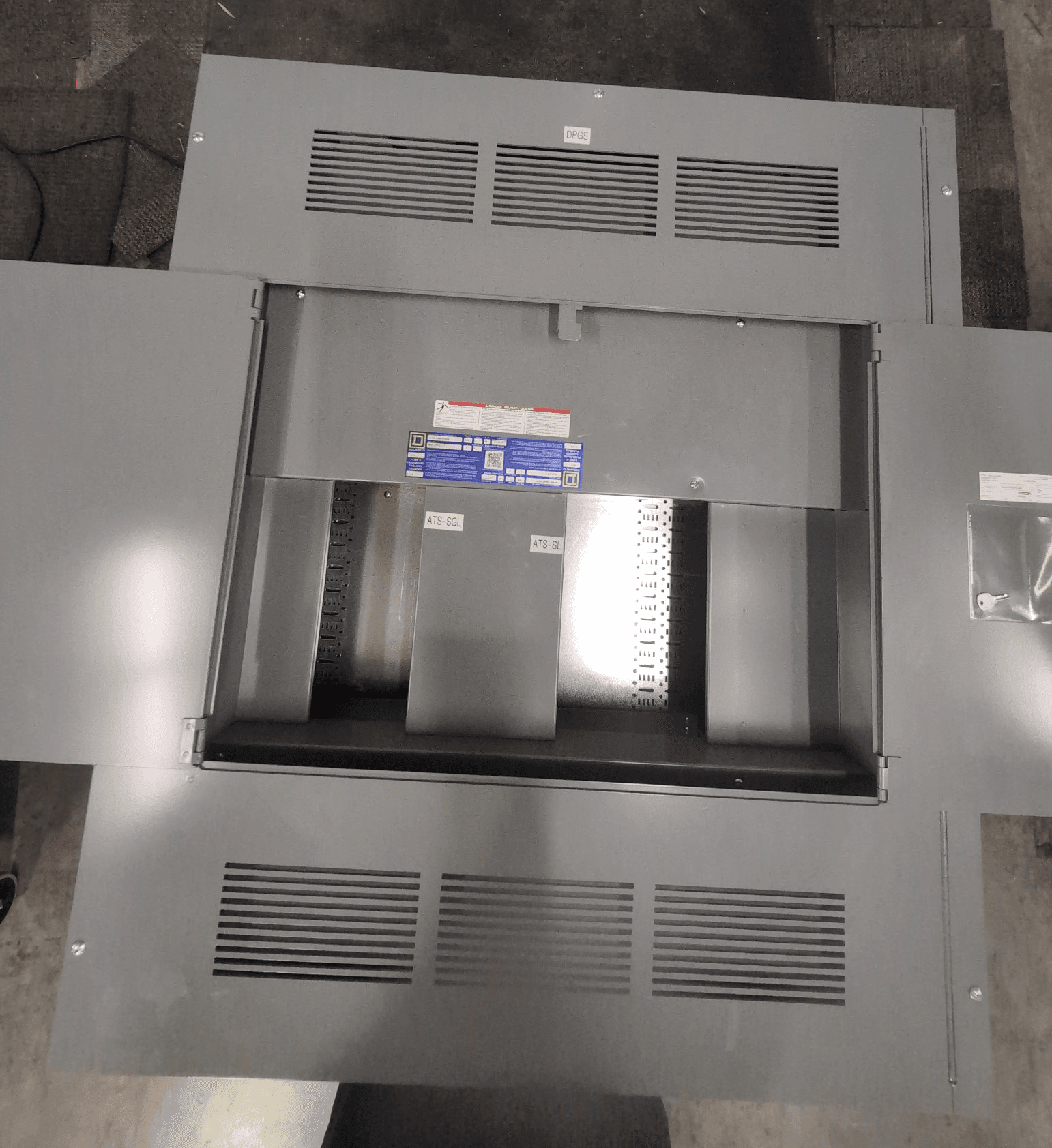 Square D 44439116640100001 i-Line Panelboard 800A 480/277V MLO 26 Cir NEMA 1 – image 1