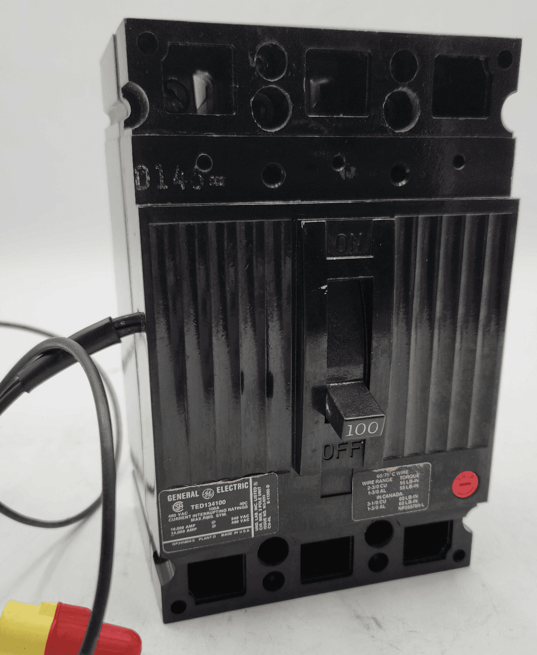 GE TED134100 Circuit Breaker 100A 480V 3P with Shunt Trip – image 1