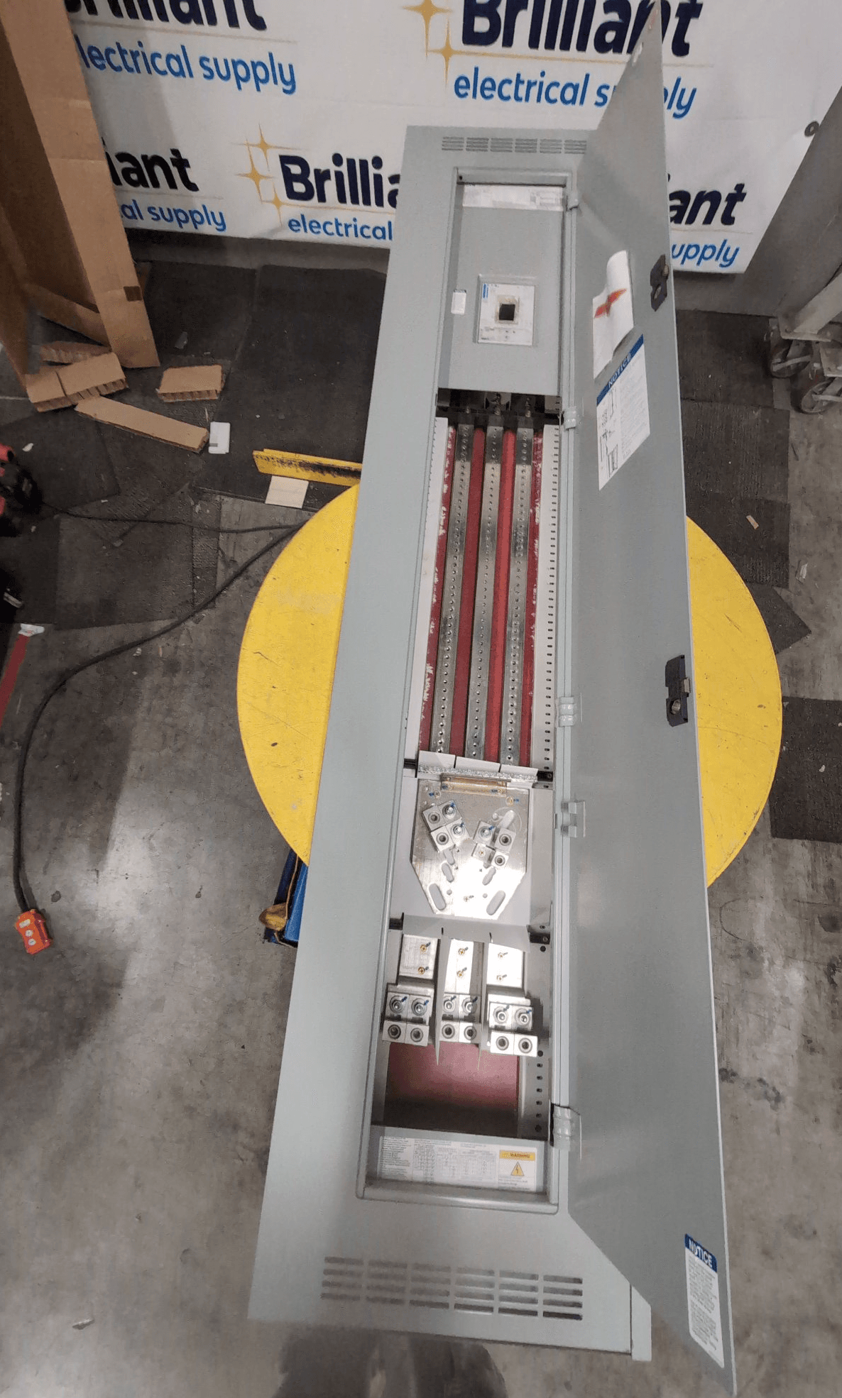 Eaton PRL3X POW-R-LINE Panelboard 600A 480/277V 60 Cir NEMA 1