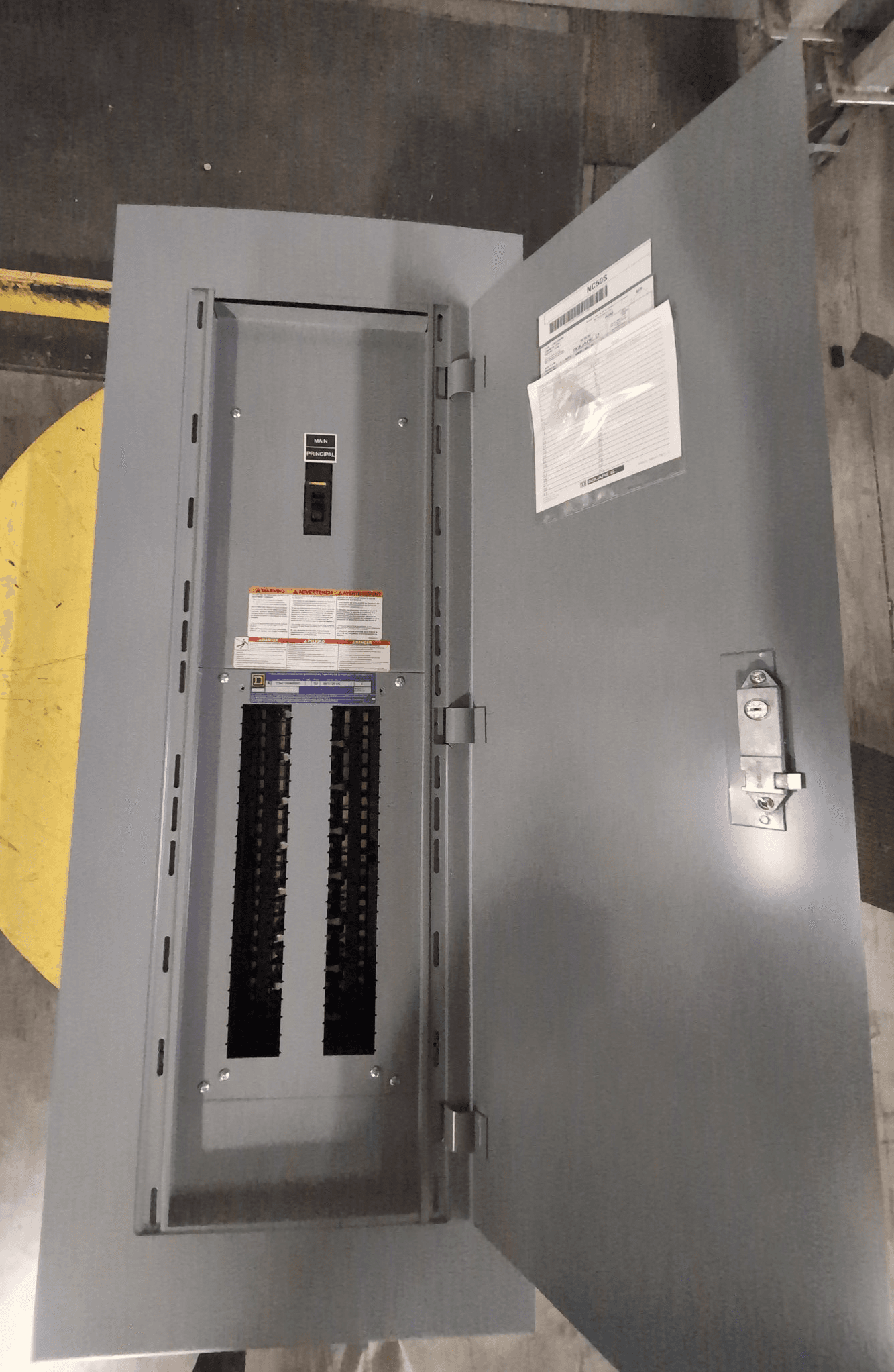 Square D E3 150A 208/120V Main Breaker Panelboard QBL32150 – image 1