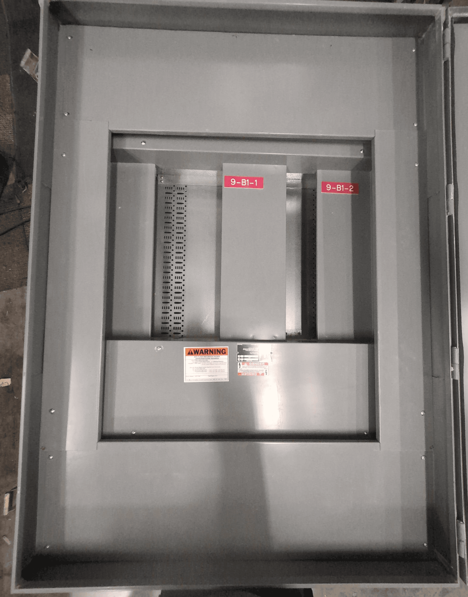 Square D 1205451163 i-Line E1 MLO Panelboard 600A 480/277V 44 Cir NEMA 3R