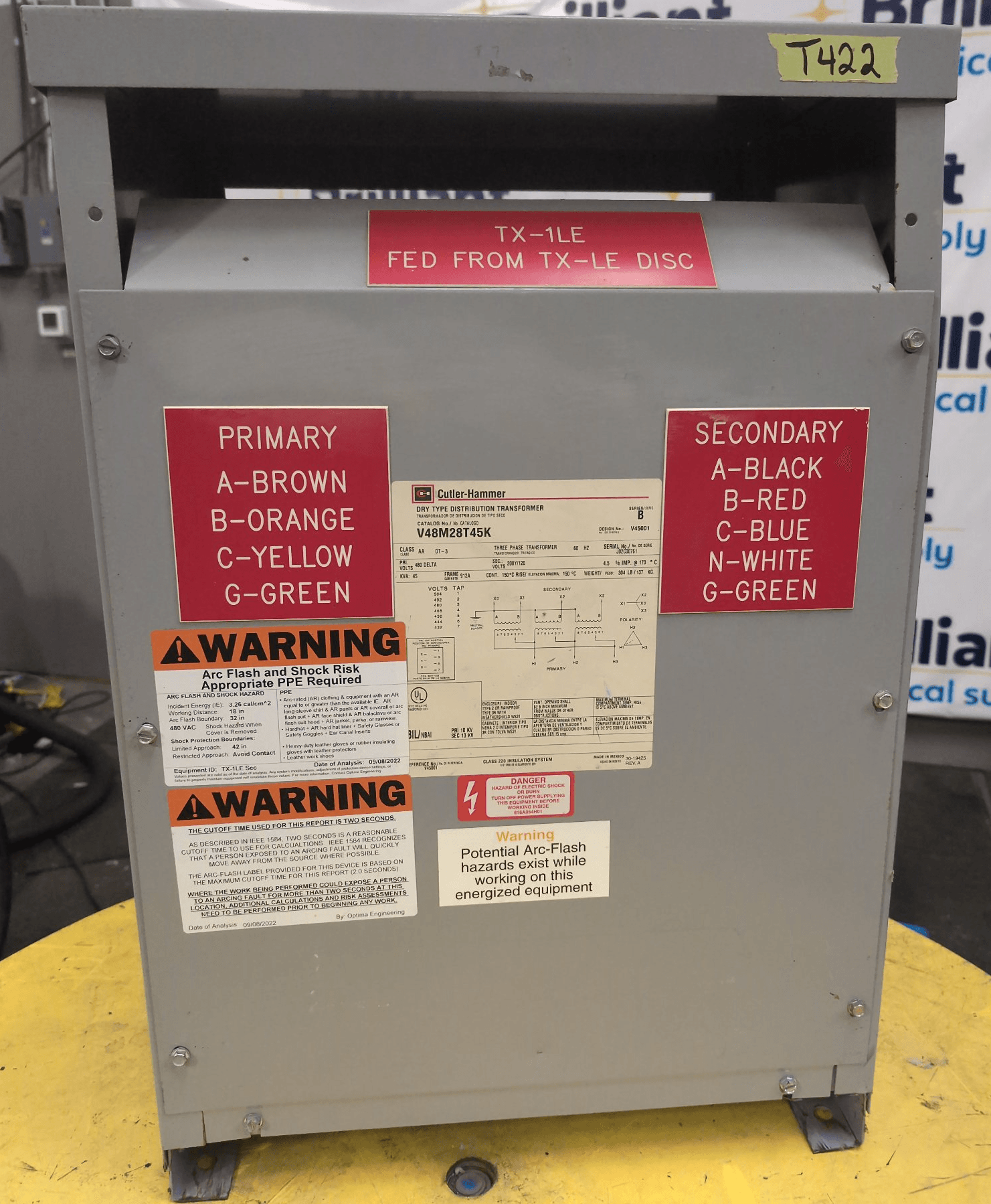 Cutler-Hammer V48M28T45K 45kVA Dry Type Transformer 480V/208-120V NEMA 2