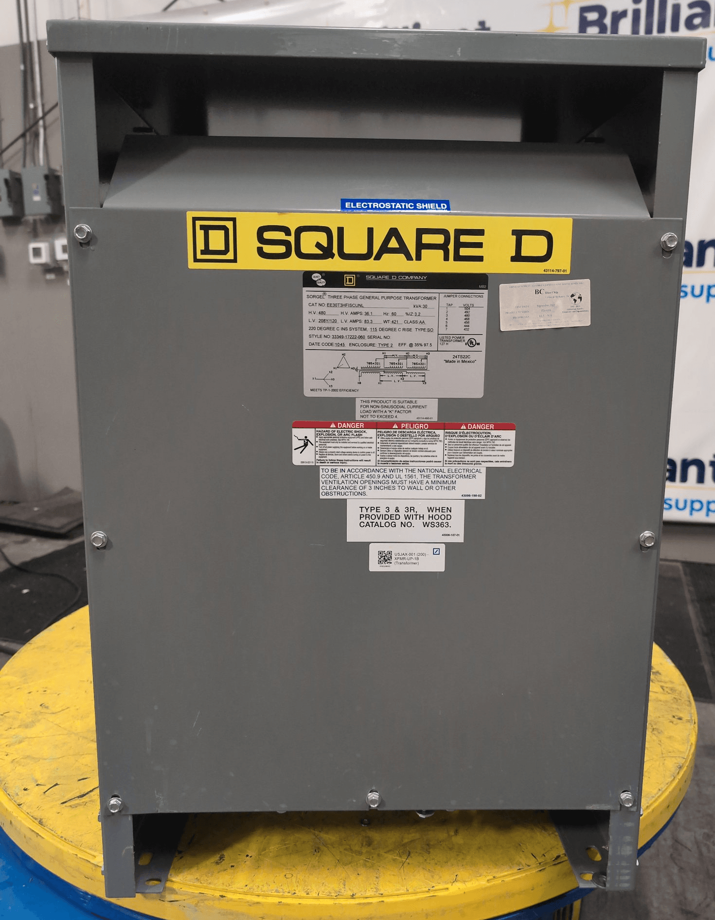 Square D EE30T3HFISCUNL 30kVA Dry Type Transformer 480V/208-120V NEMA 2 – image 1