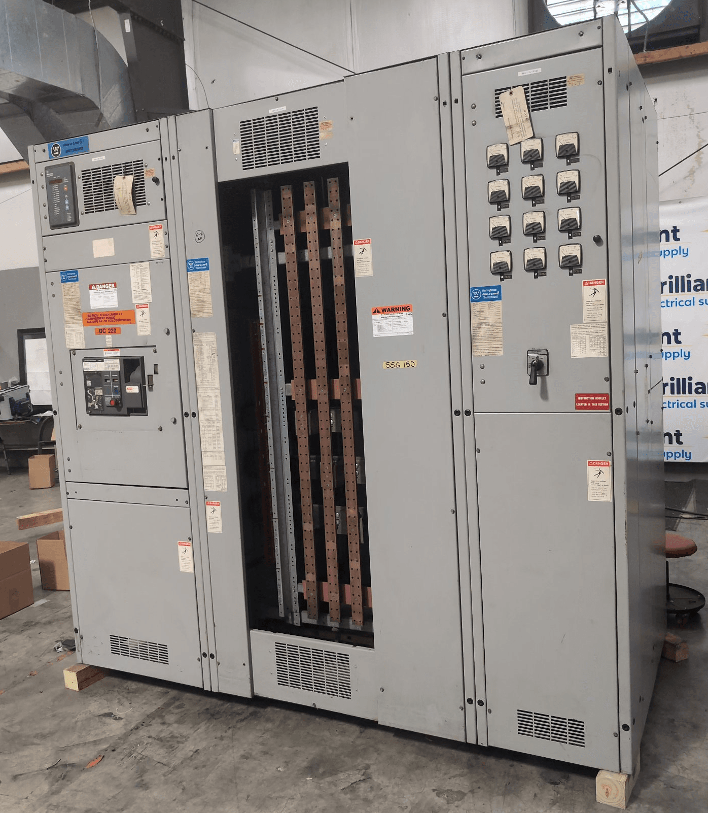 Westinghouse POW-R-LINE C Switchboard 2000A 480V 3PH NEMA 1 – image 1