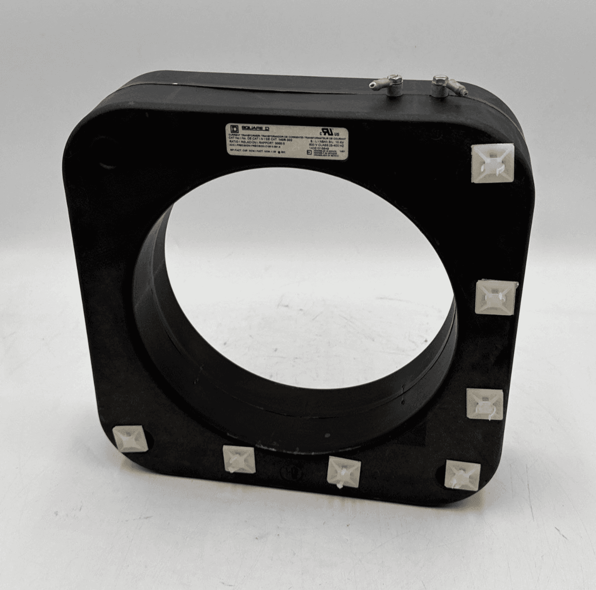 Square D 140R-302 Current Transformer Ratio 3000:5 600V Class 25-400Hz 10KV BIL – image 1