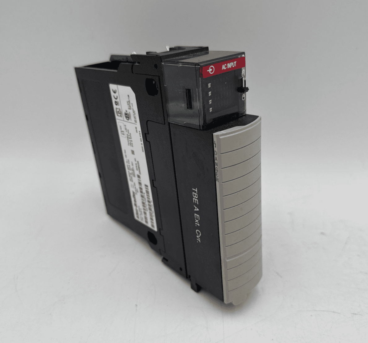 Allen Bradley 1756-IA32 ControlLogix 32‑Point AC Input Module Rev 3.2 96423871 – image 1