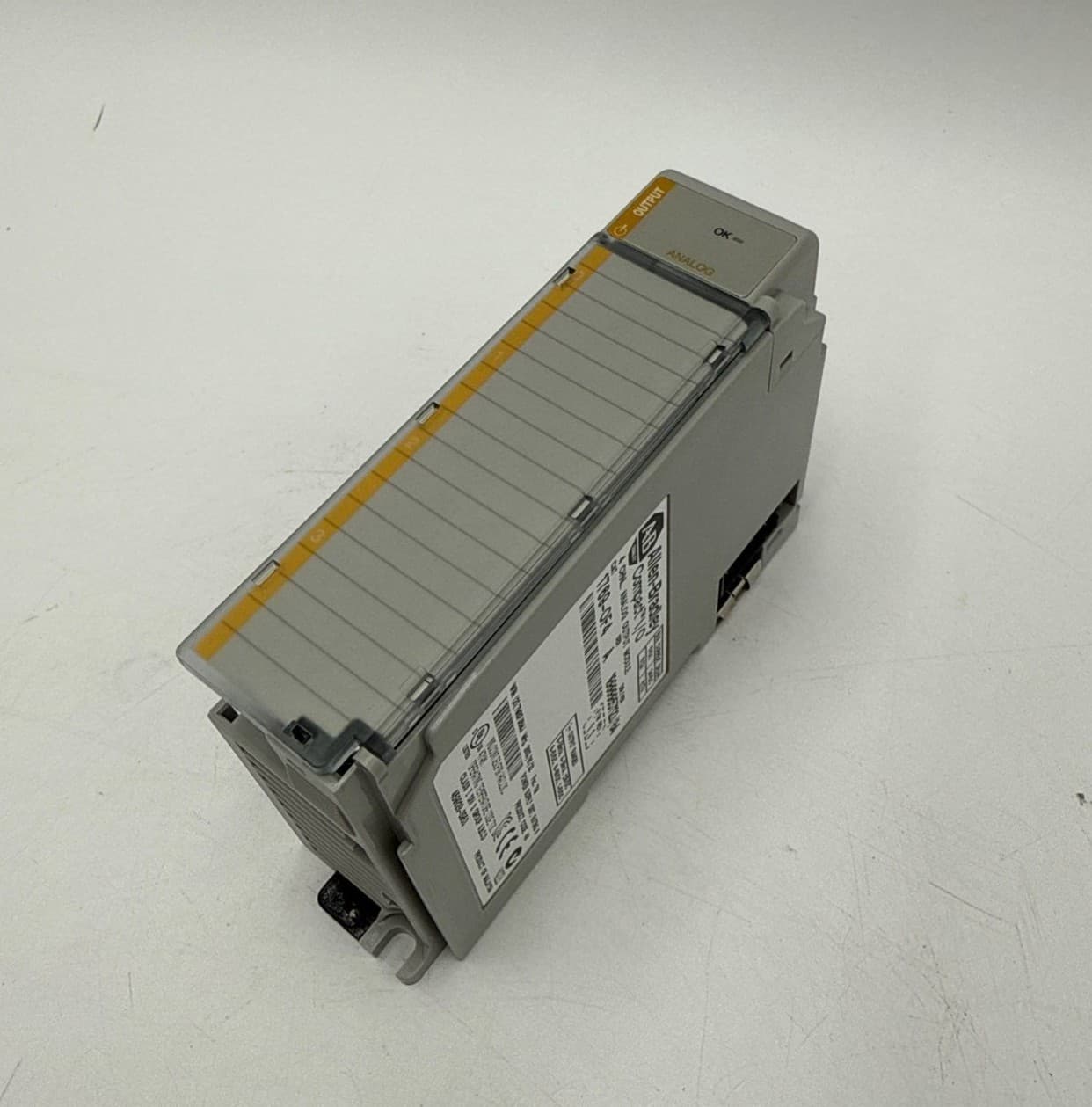 Allen Bradley 1769-OF4 Compact I/O Module COMPACTLOGIX 4 Channel 0-20MA 24V – image 1