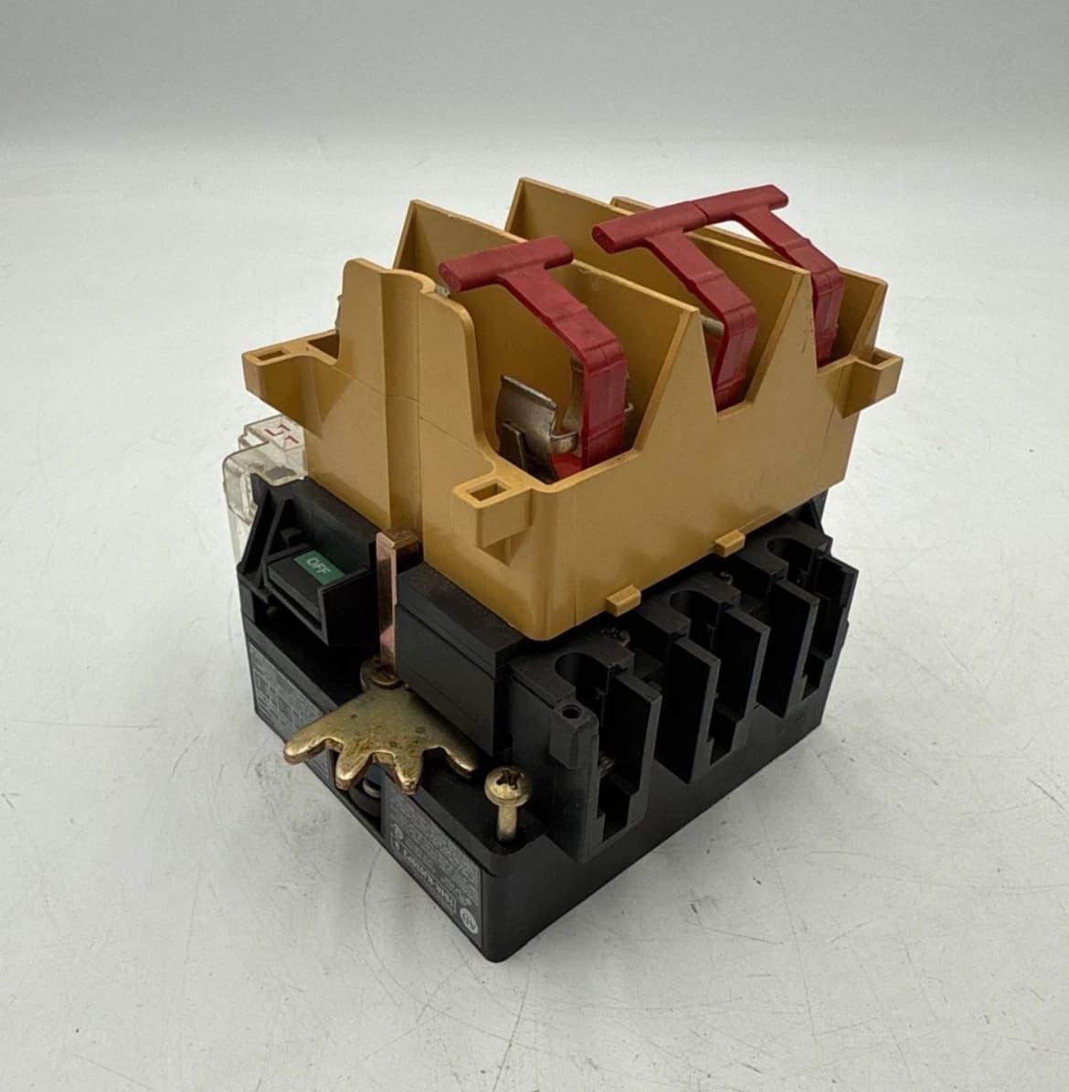 Allen Bradley 194R-NJ030P3 Ser B Fused Disconnect Switch 30A 3P 600V 3PH 30 Amp – image 1