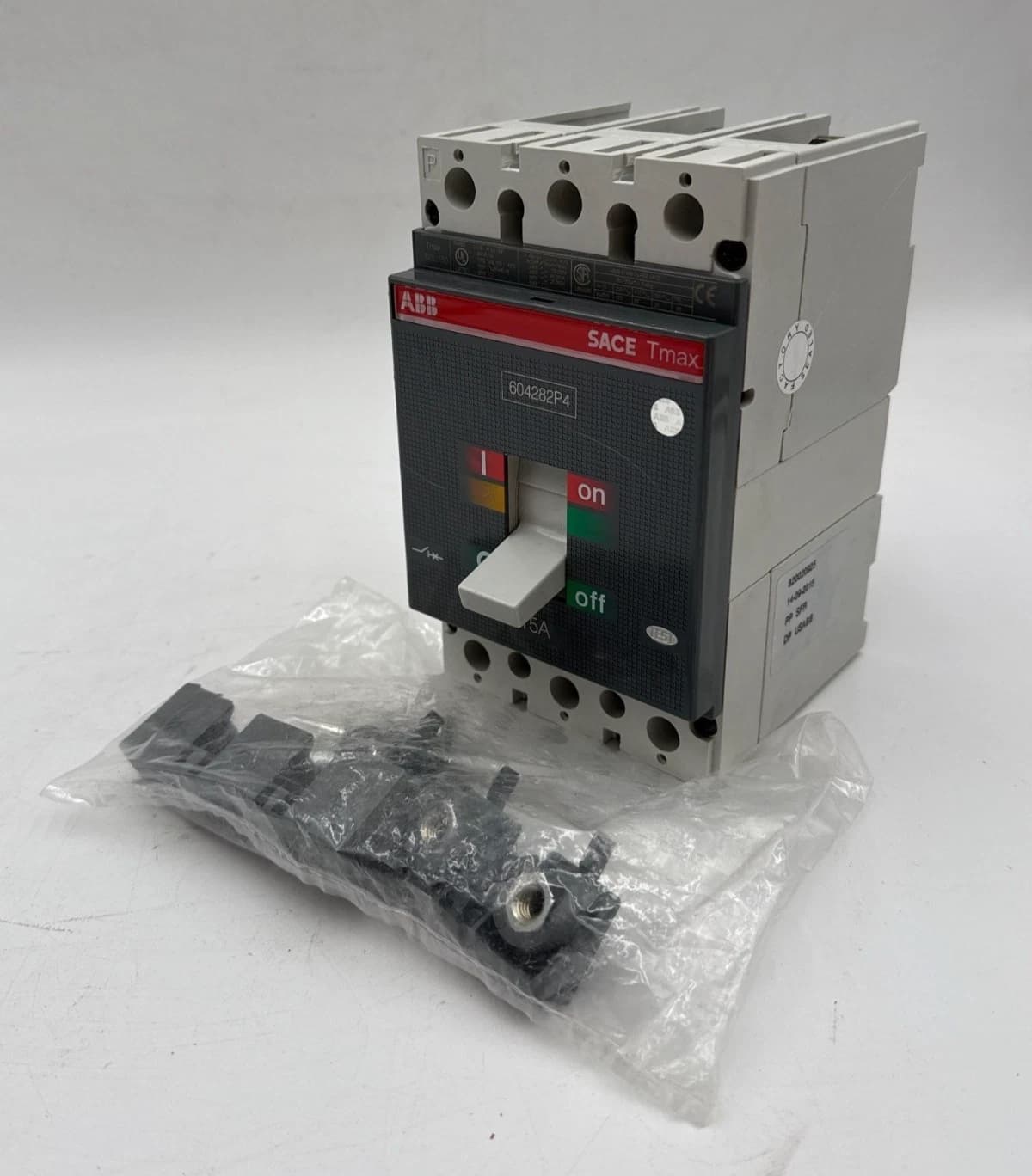 ABB SACE Tmax Ts3L 150 Circuit Breaker 15A 3P 600V 1SDA065463R1 15 Amp 3 Pole – image 1