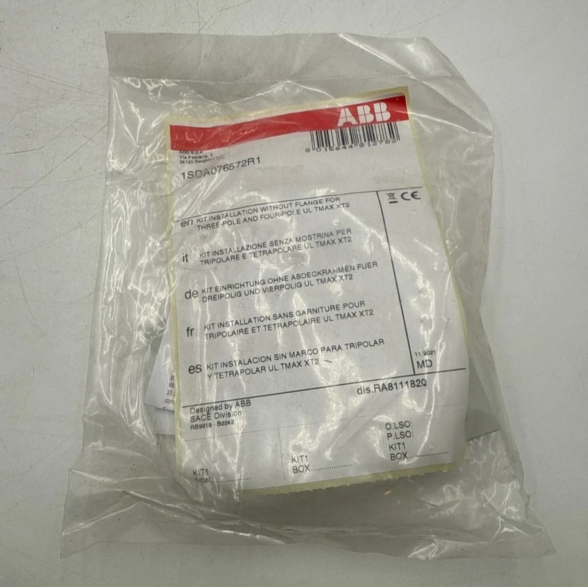 ABB 1SDA076572R1 Kit Installation W/o Flange For 3P 4P TMAX XT2 Breakers