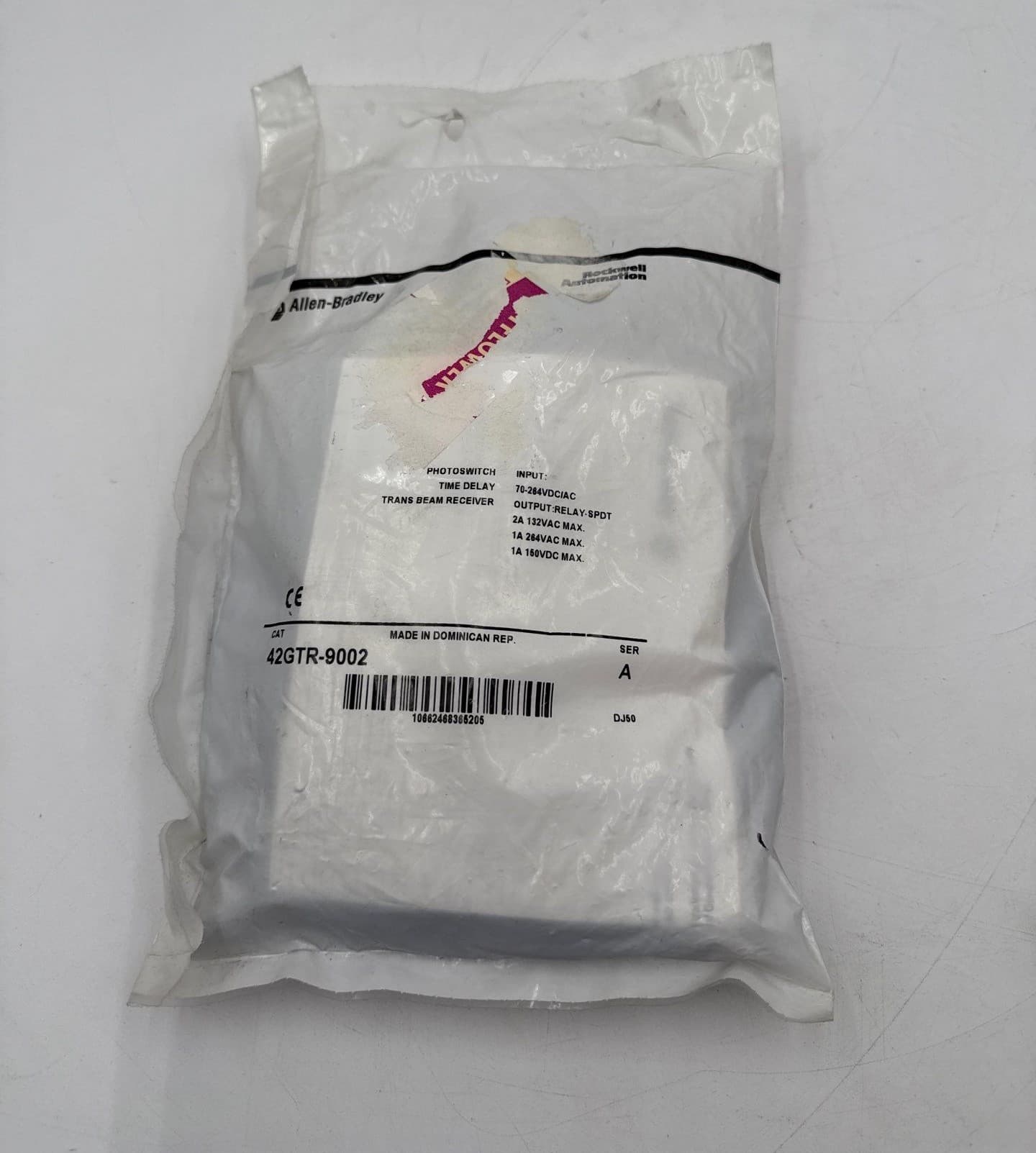 Allen Bradley 42GTR-9002 Photoelectric Sensor Photoswitch Trans Beam Receiver – image 1