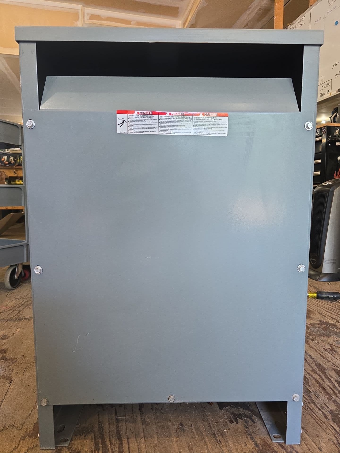 45kVA Square D 45T3H Sorgel Transformer 3PH Pri 480V Sec 208/120V Indoor T266 – image 1