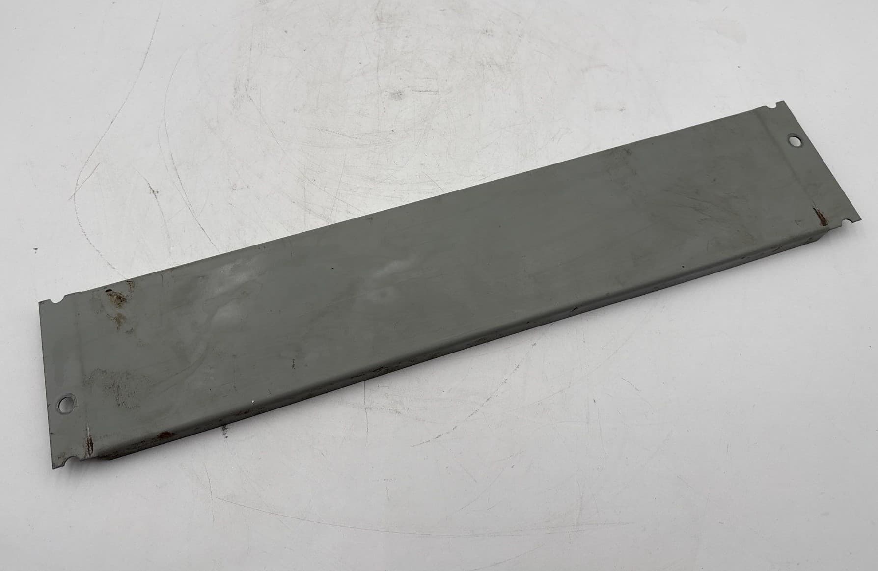 Siemens 6FPB03 Panelboard Switchboard Filler Plate 3.75in x 19in FCII P4 P5 SWBD – image 1