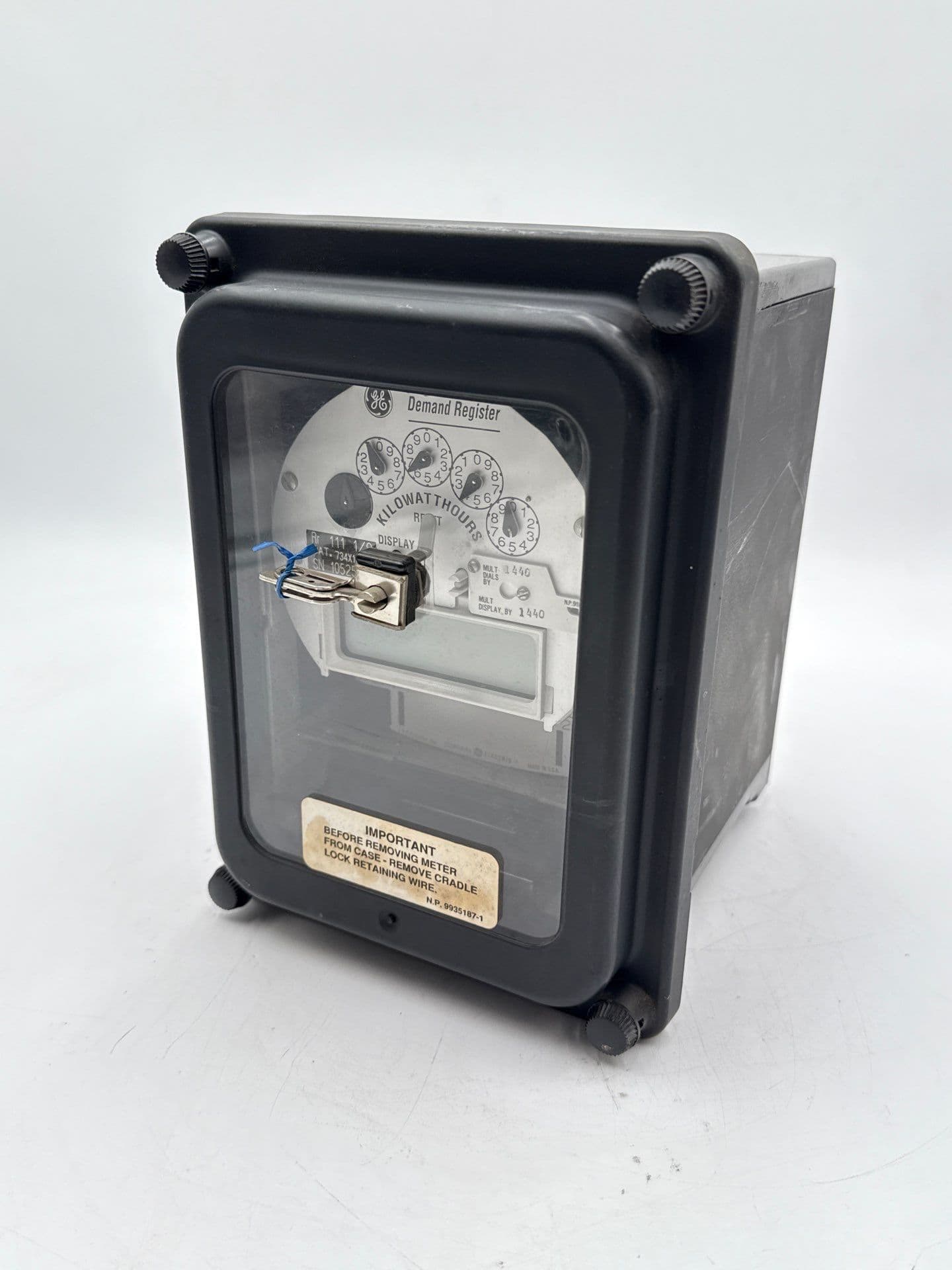 GE 703X67G160 2 Stator Watthour Meter 120V 60Hz DSM-65 Relay M-90 Kilowatthour – image 1