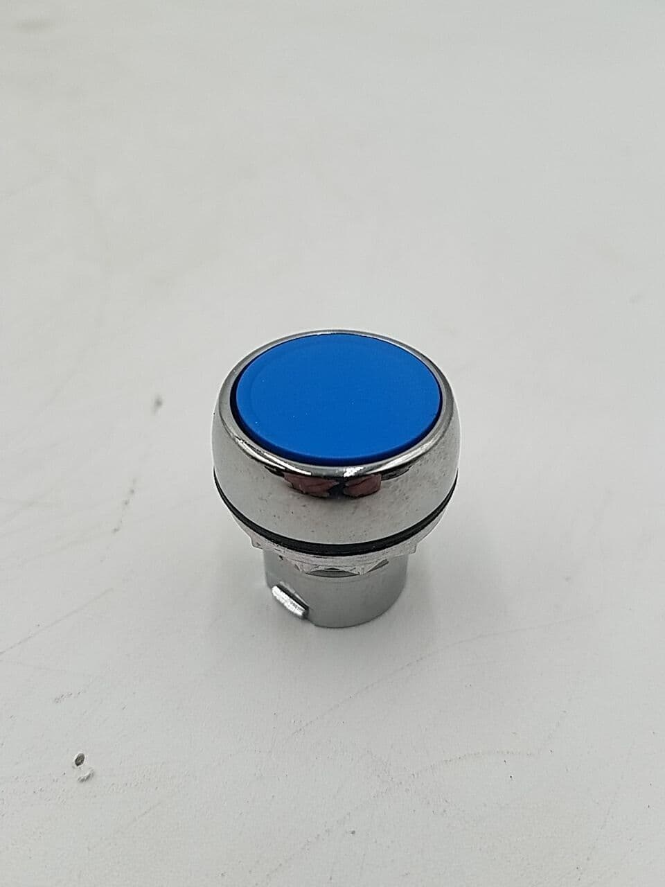 Allen-Bradley 800FM-F6 – image 1