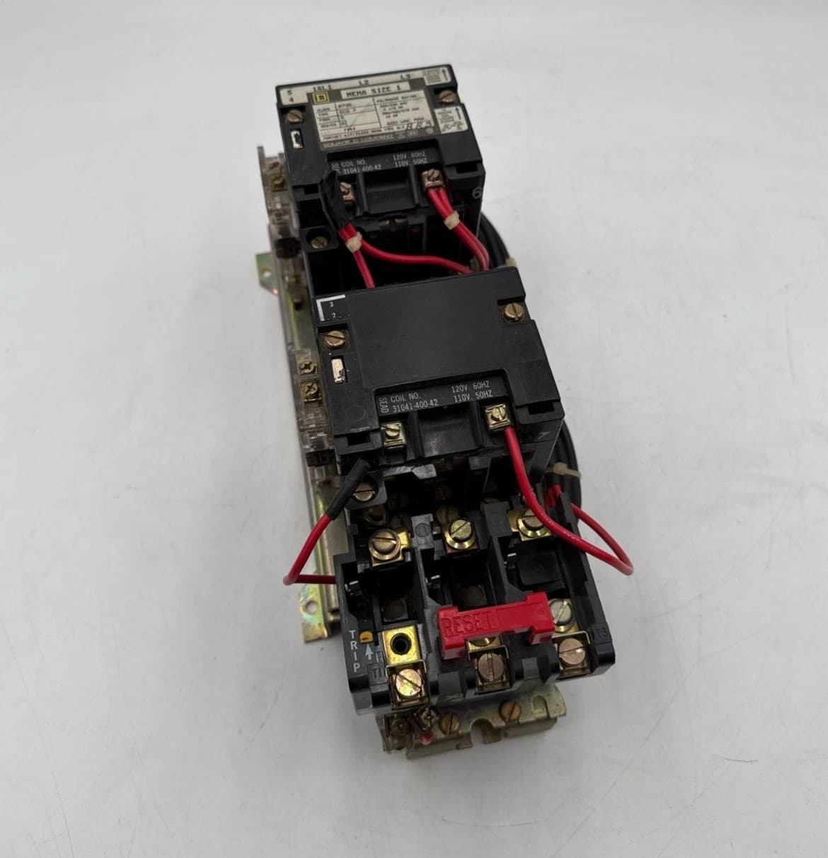 Square D 8736 SC07 Reversing Starter NEMA Size 1 27A 3P 600V 10HP Coil 110/120V – image 1