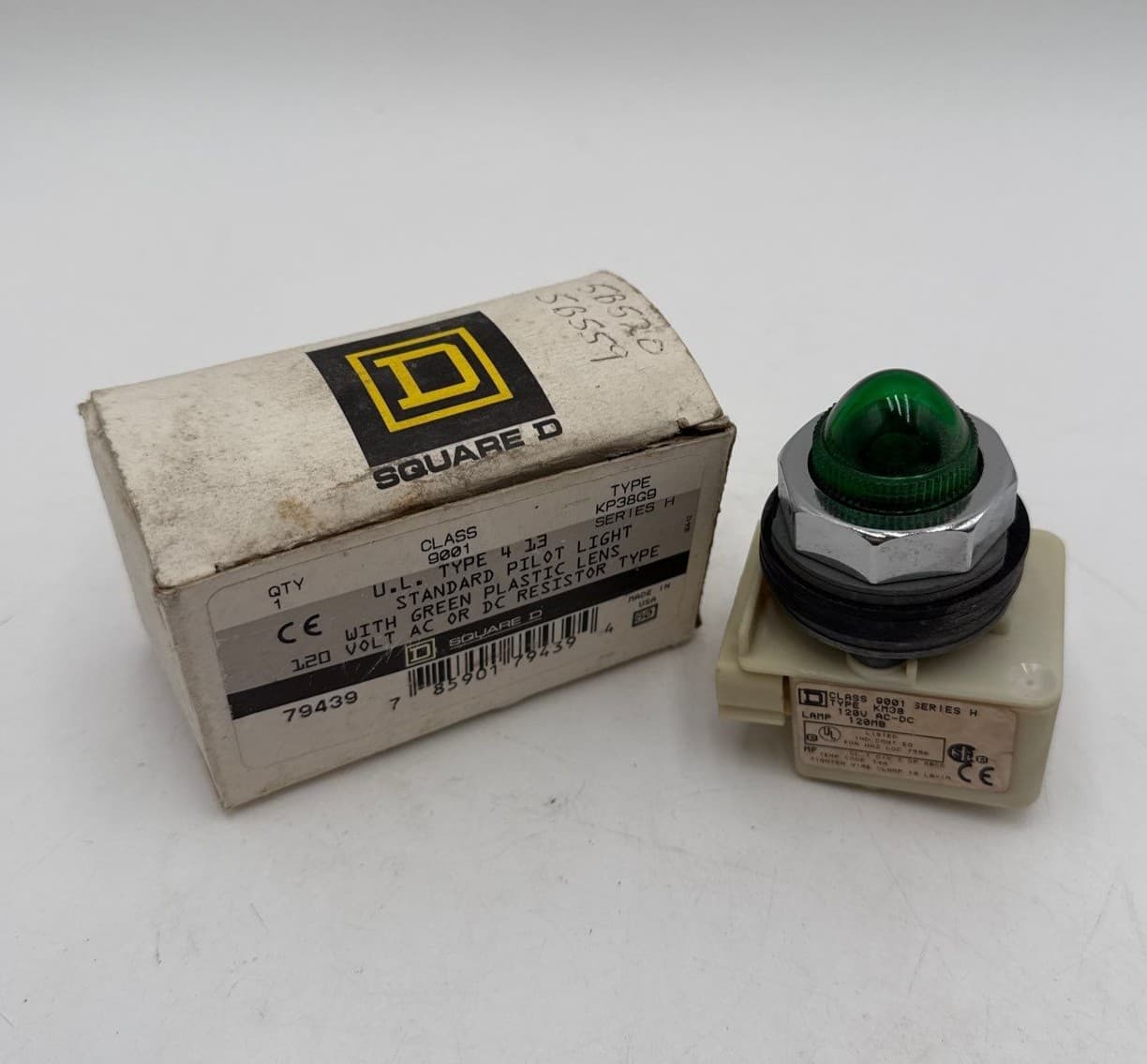 Square D 9001KP38G9 Standard Pilot Light Green Indicator Lamp 120V – image 1