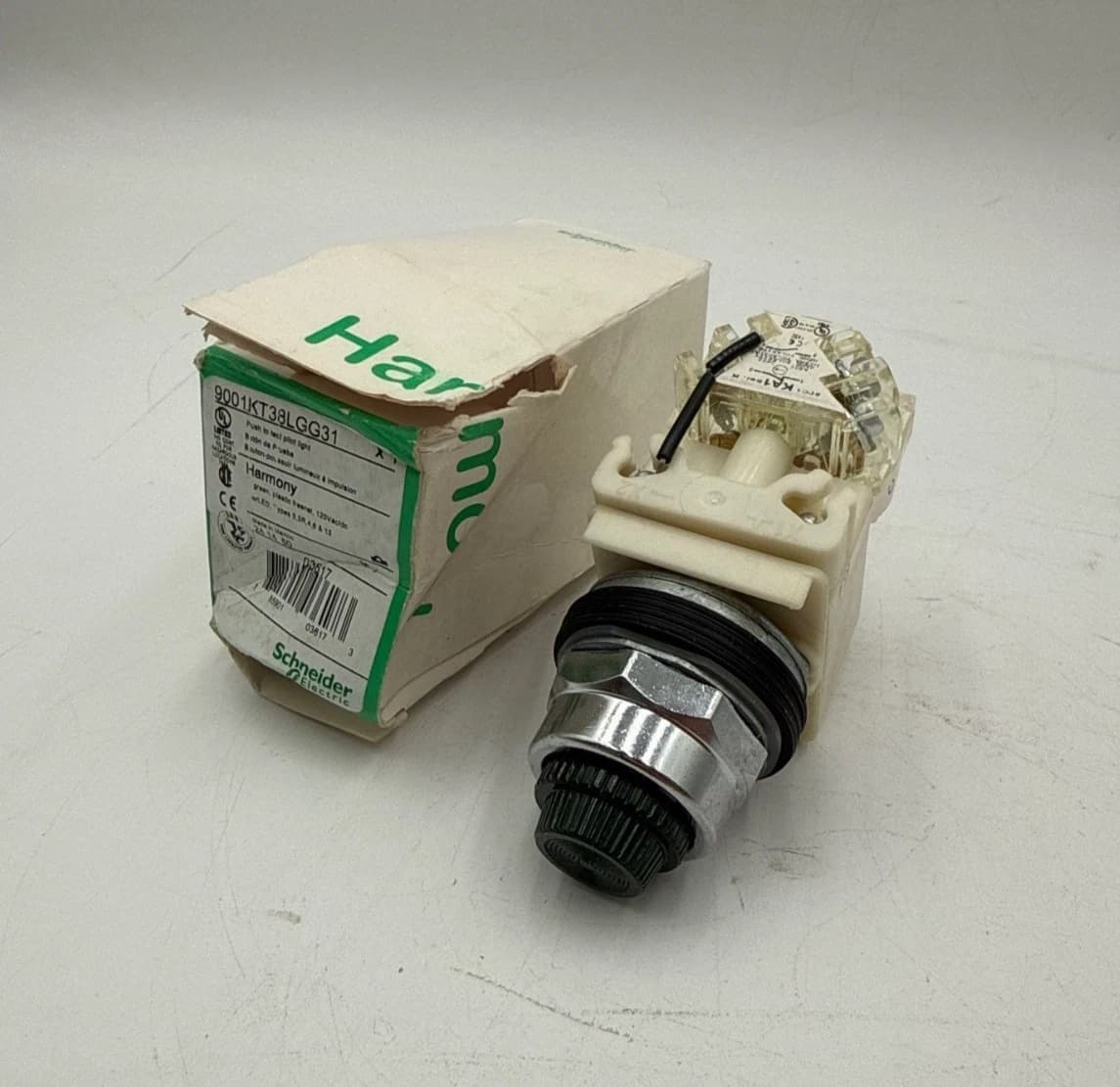 Schneider 9001KT38LGG31 Green Push To Test Pilot Light 30MM LED 120V 9001 KM38LG – image 1