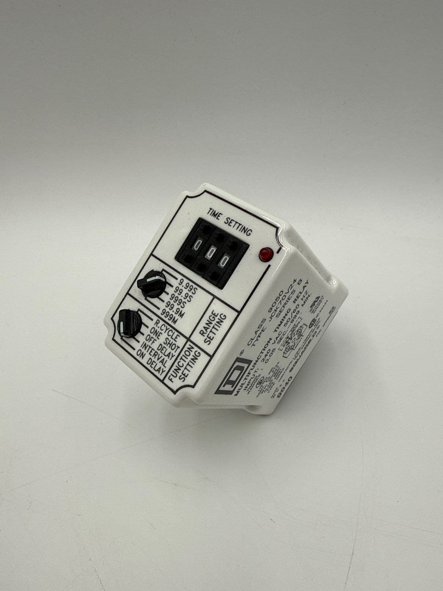 Square D 9050JCK70V24 Solid State Timing Relay 0.05sec-999hour 240V – image 1