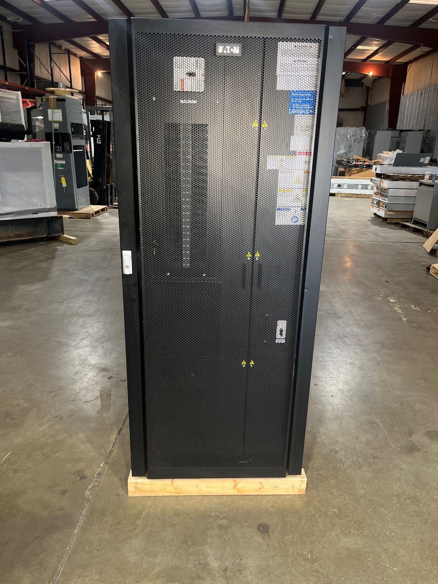 50KVA Eaton 93PM-50 IAC-D 480-208VAC UPS Distribution Integrated Accessory Cabinet