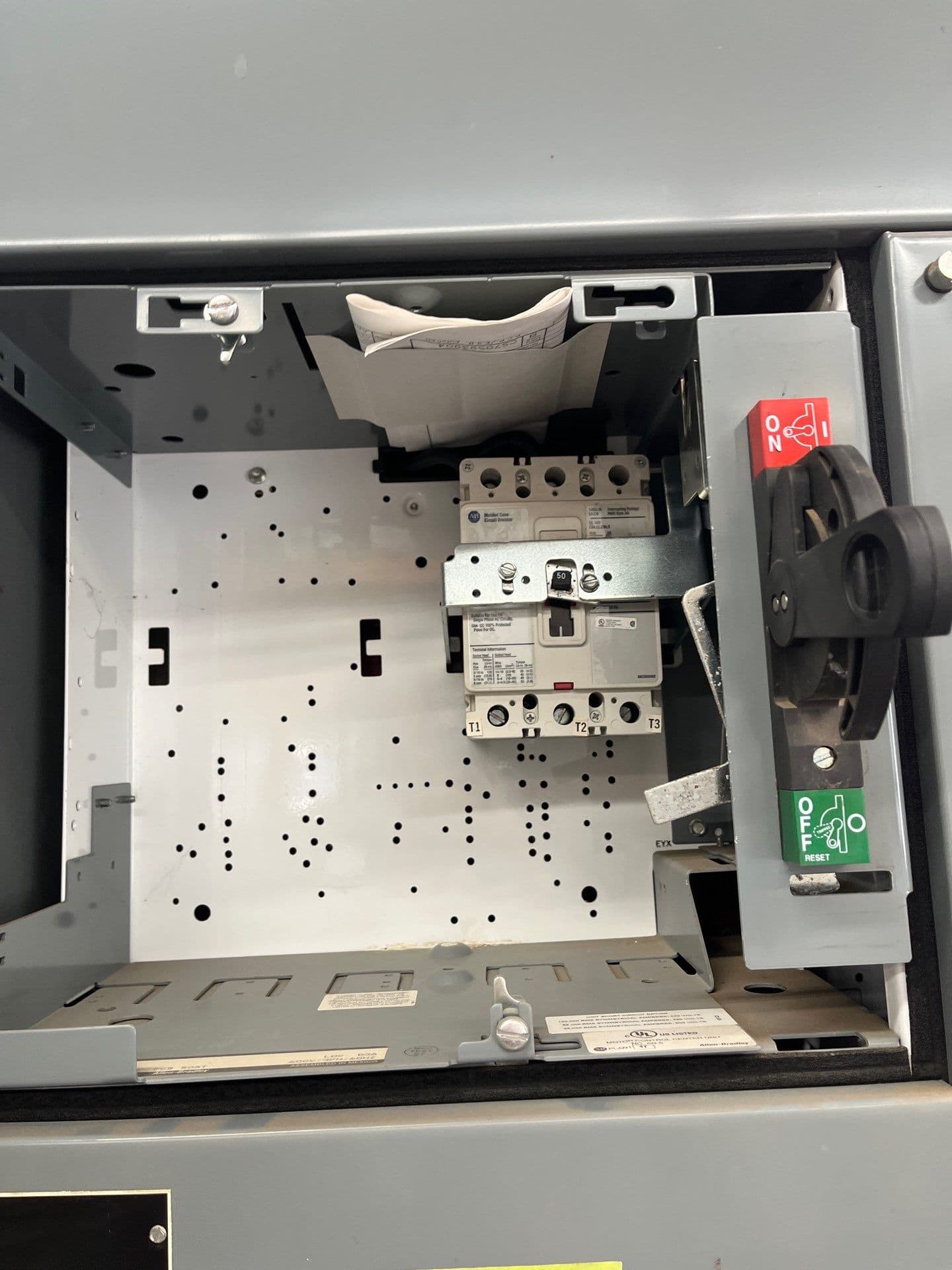 Allen Bradley 2100 12" 50A MCC Feeder Bucket 140U-I6C3-C50M Breaker 50 Amp – image 1