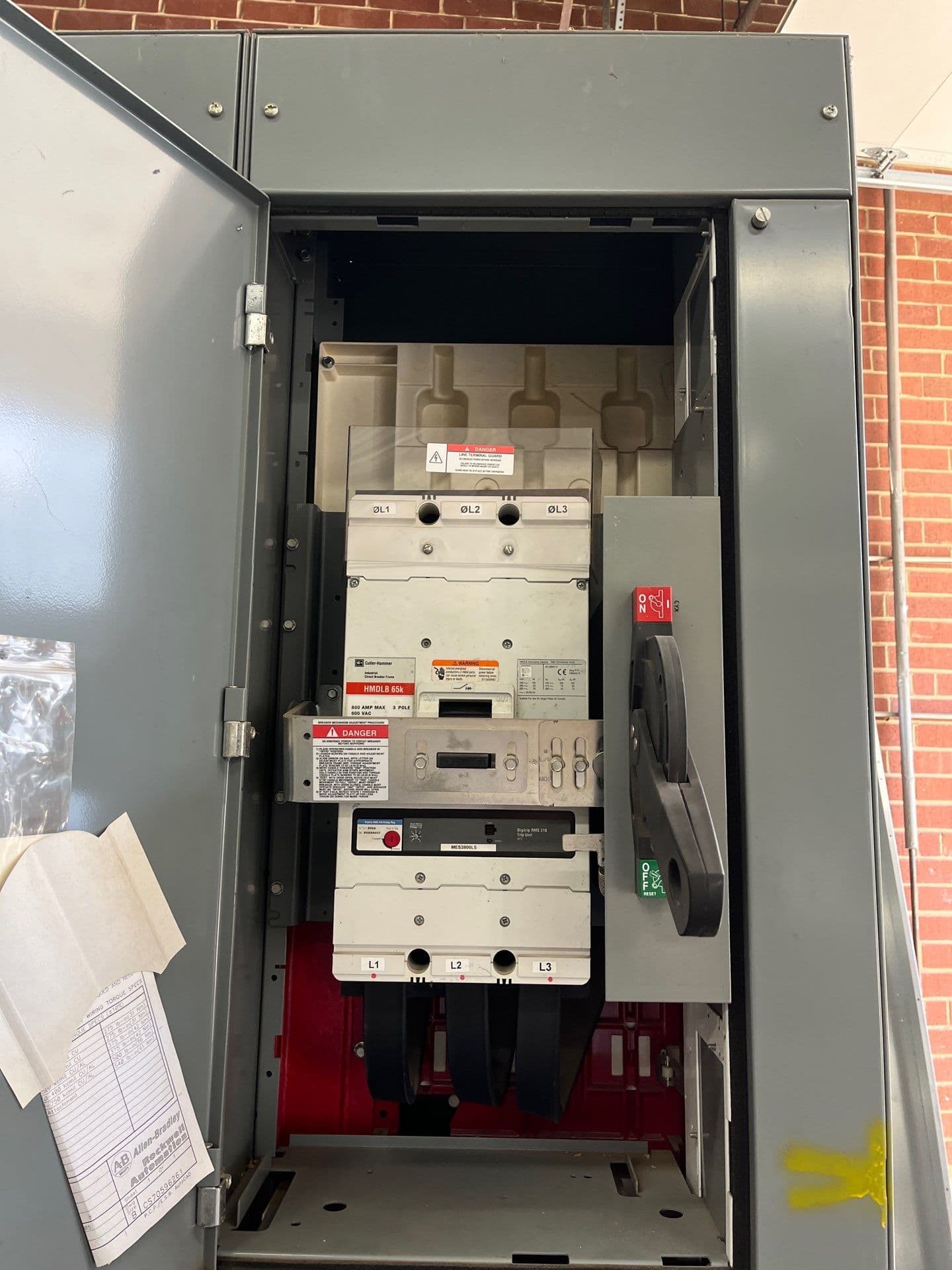 Allen Bradley 2100 32" 800A Main Feeder MCC Bucket 800 Amp HMDLB3800T33W – image 1