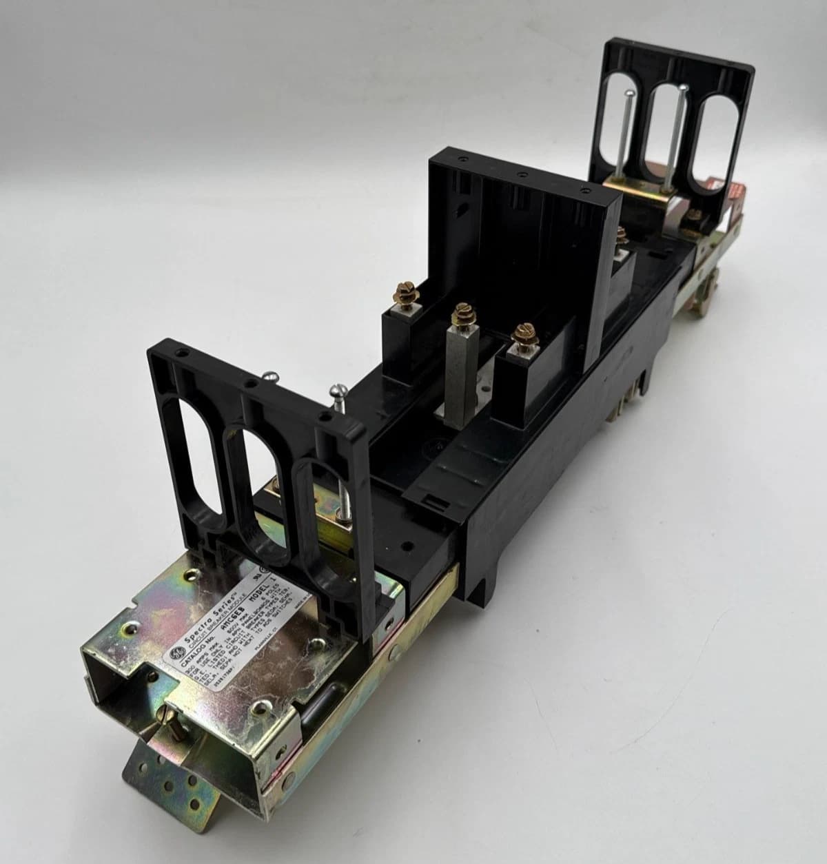 GE AMC6EB APN Circuit Breaker Module 300A 600V Max 6 Pole Spectra Series Model 1