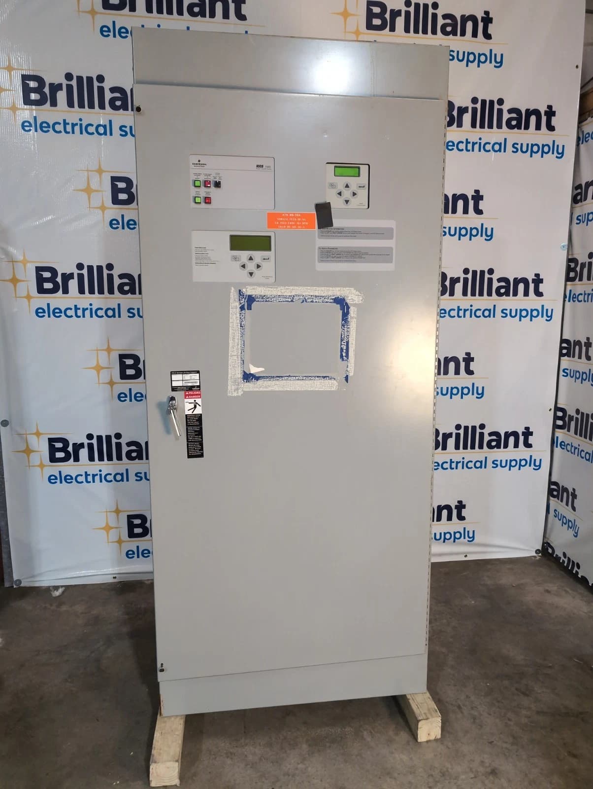 ASCO 7000 Series Automatic Transfer Switch 1600A 480V 3PH 3P G07ATSA31600N5XC