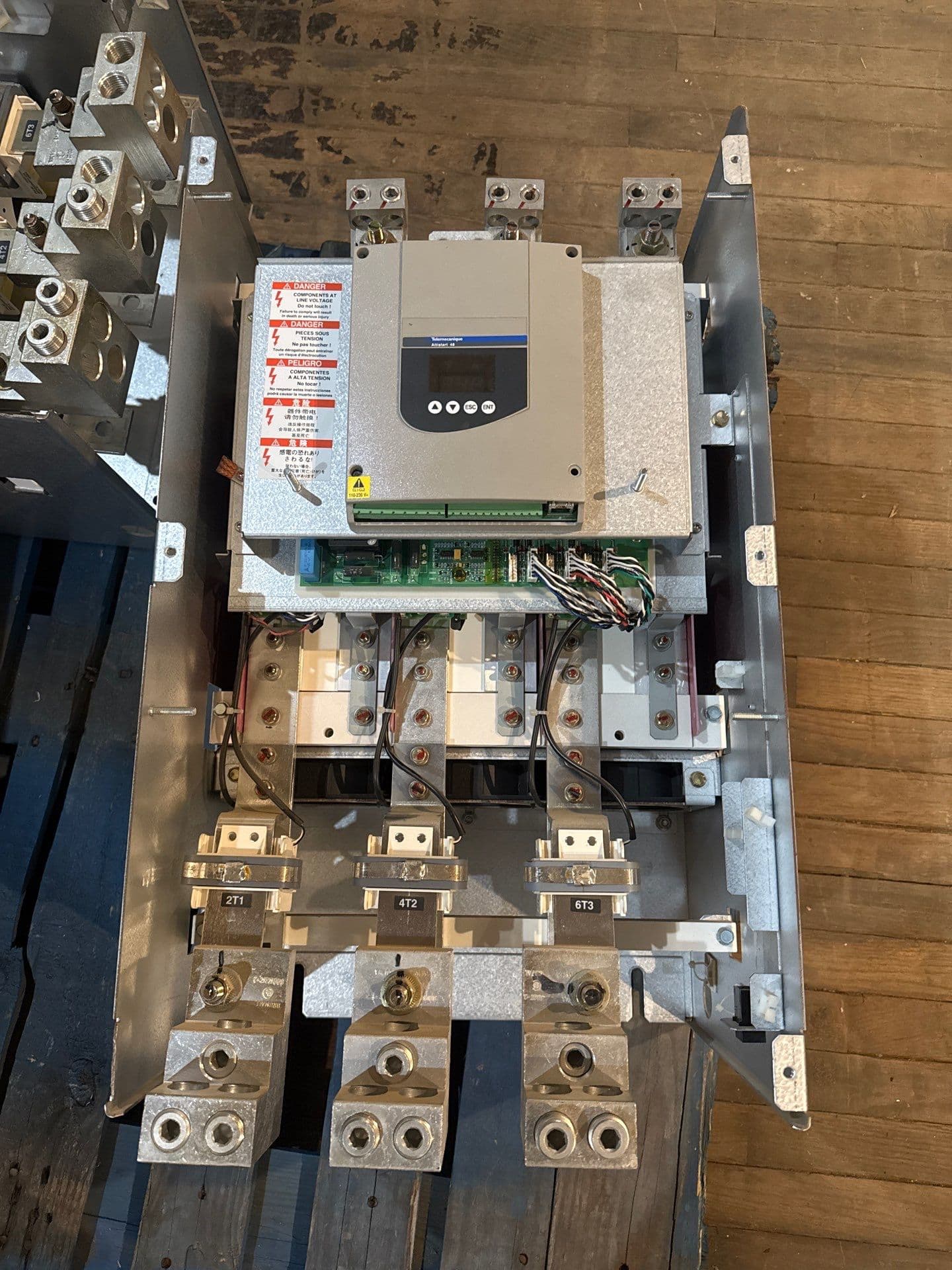 SCHNEIDER ELECTRIC ATS48C59YU UNTESTED FOR PARTS OR REPAIRS – image 1