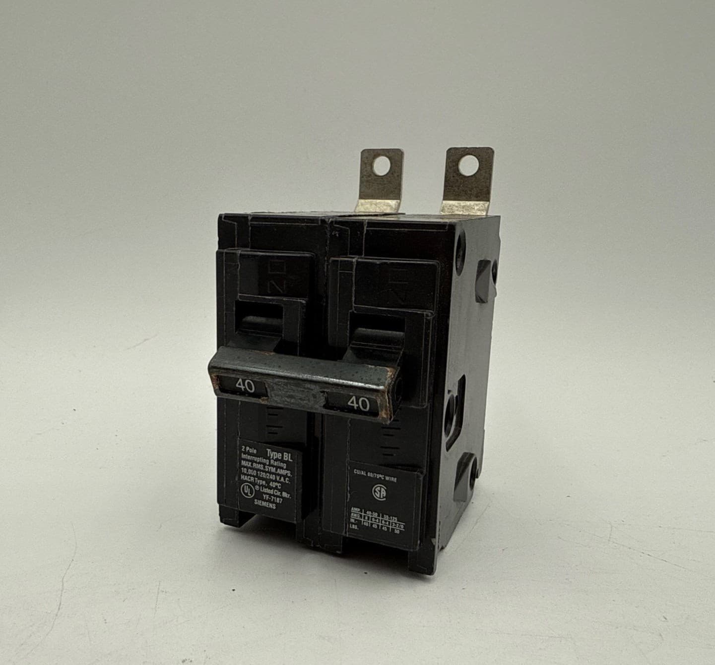Siemens B240 Bolt On Circuit Breaker 40A 2P 120/240V 1PH BL 40 Amp 2 Pole B-240