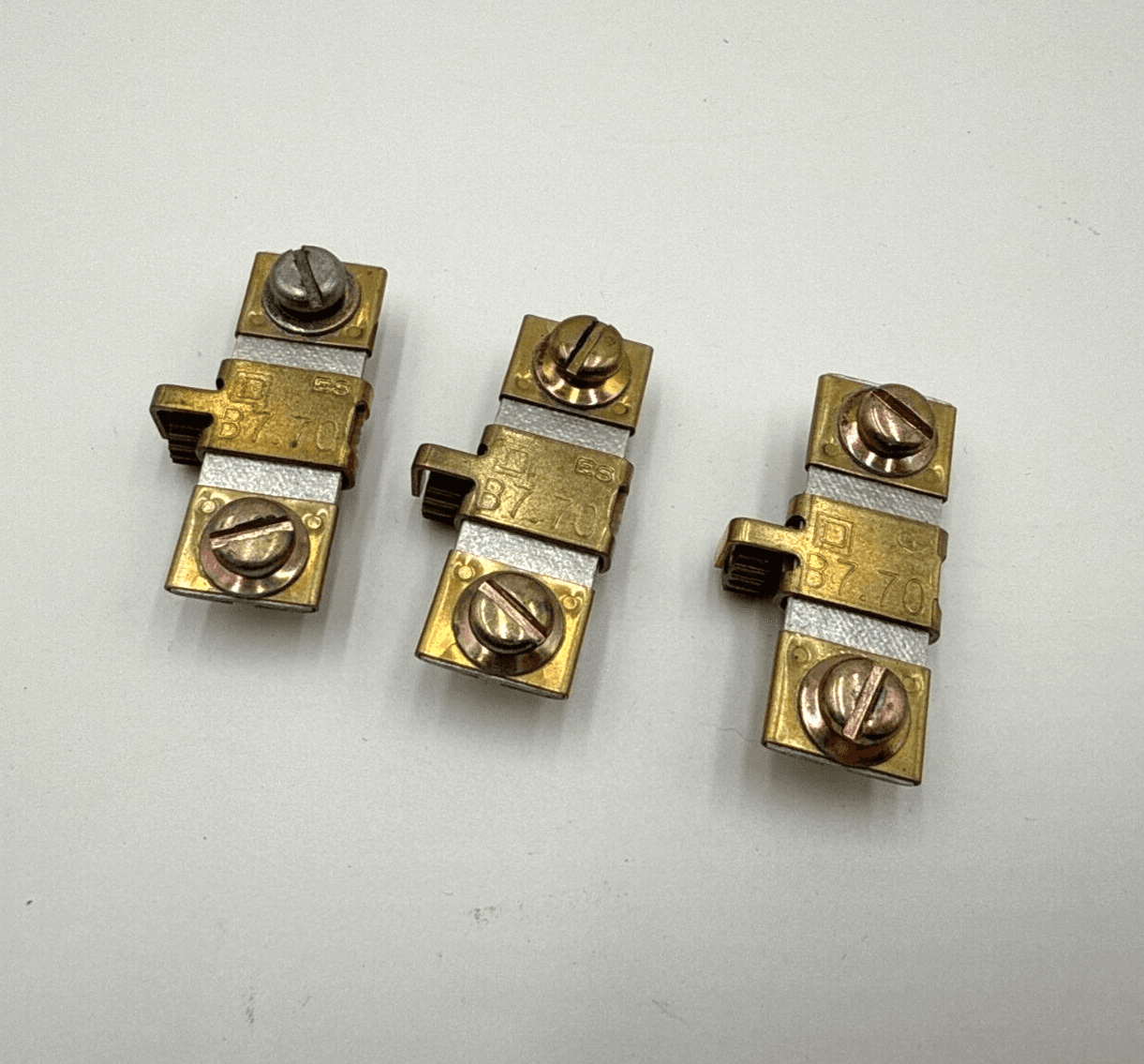 Square D B7.70 – image 1