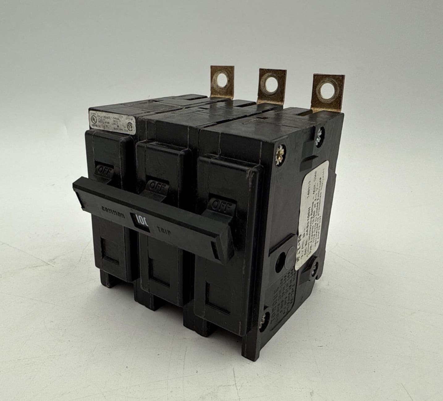 Eaton BAB3100H Circuit Breaker 100A 3P 240V BAB 100 Amp 3Pole Bolt On 3PH BA3100 – image 1