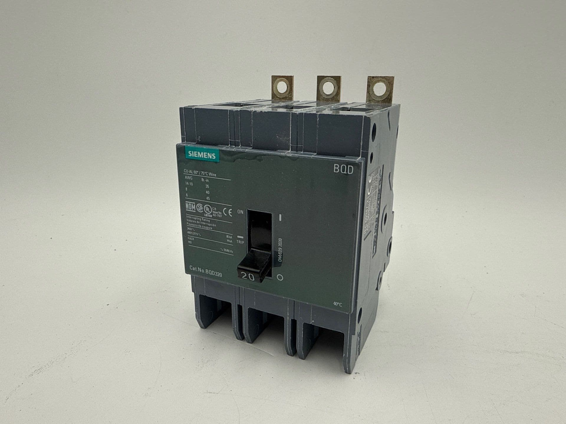 Siemens BQD320 Circuit Breaker 20A 3P 480V BQD 20 Amp 3 Pole Bolt On – image 1