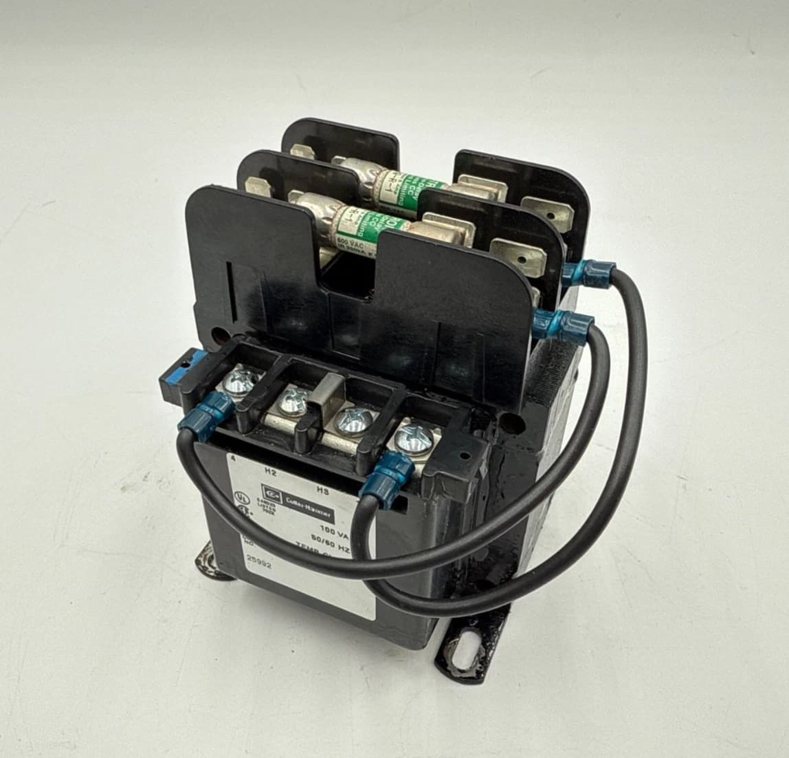 100VA Cutler Hammer C0100E2AFB Control Transformer 50/60Hz 240/480V Pri 120V Sec