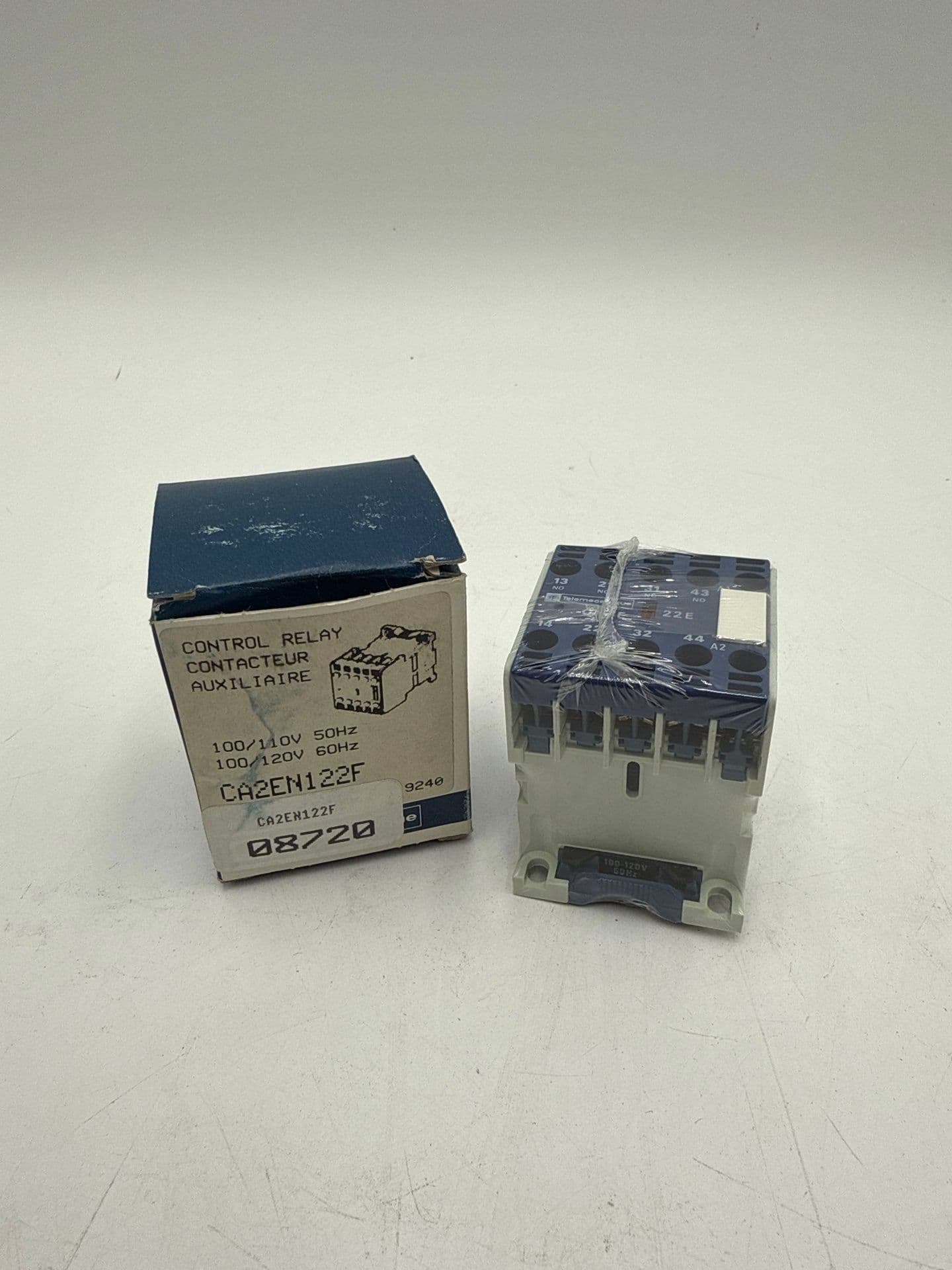 Telemecanique CA2EN122F – image 1