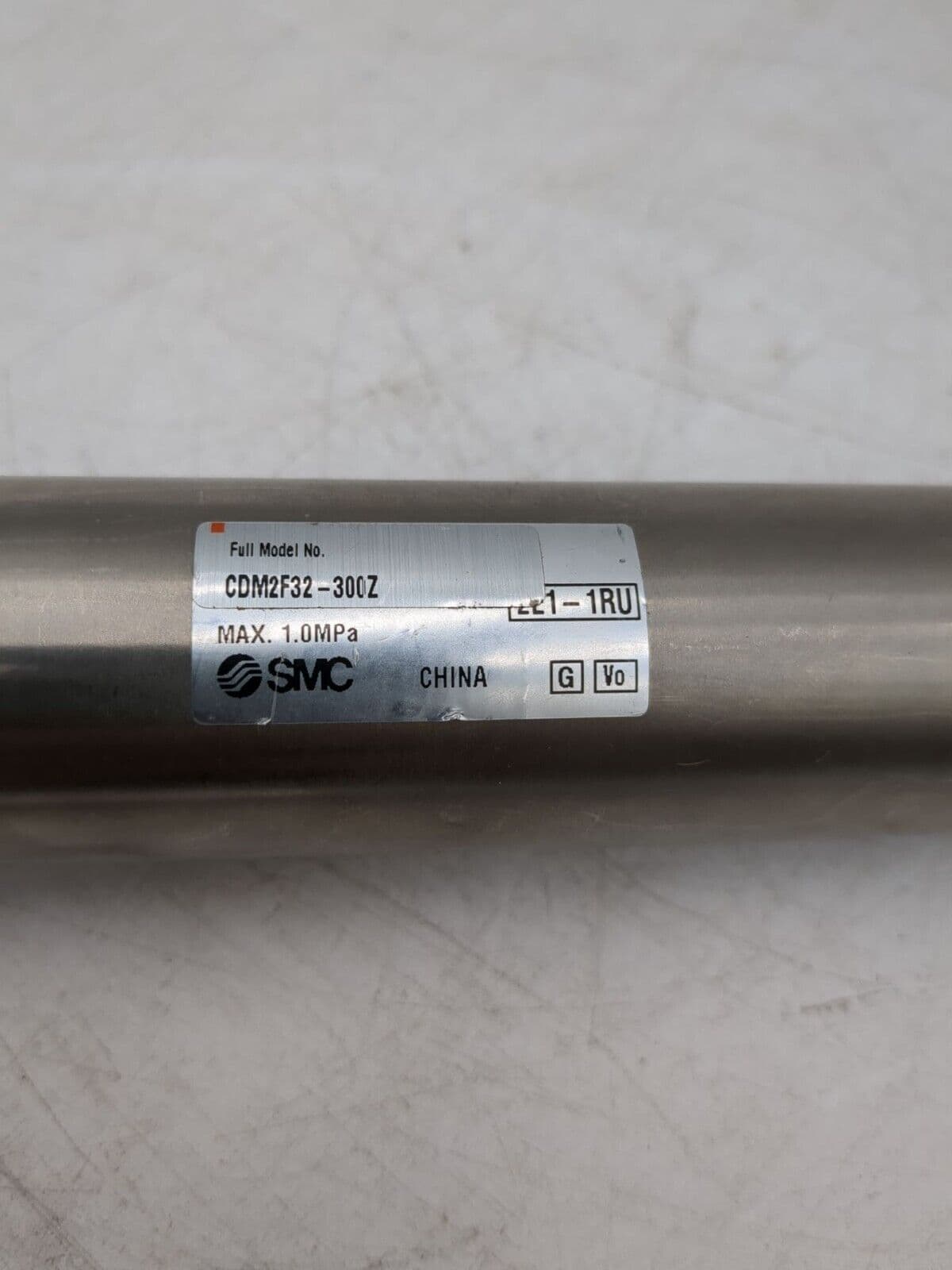 SMC CDM2F32-300Z – image 1