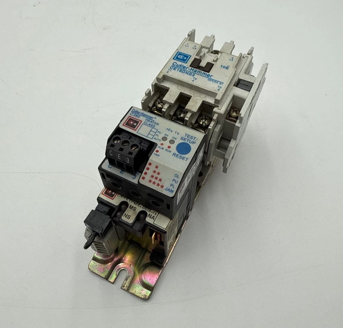 Cutler Hammer CE15DNS3 Starter 18A 3P Coil 110/120V Overload Relay C395ADDN – image 1