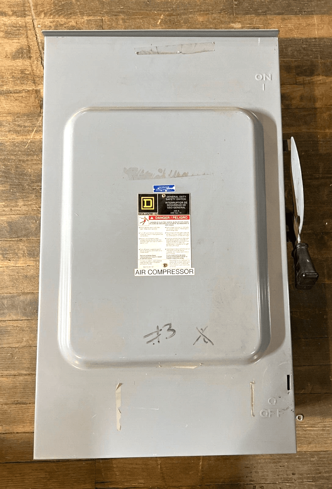 Square D D324NRB – image 1