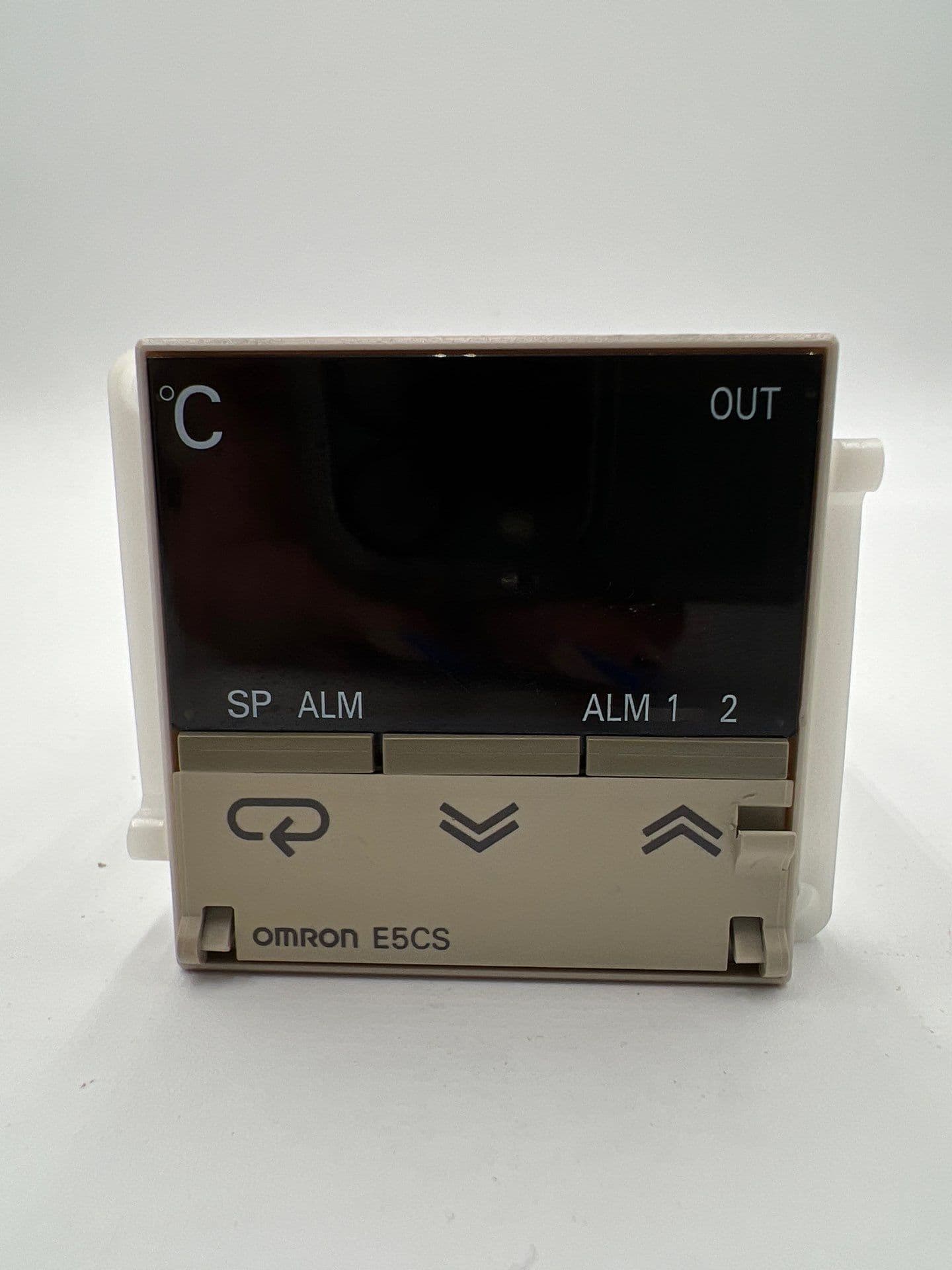 Omron E5CS-RKJU-W – image 1