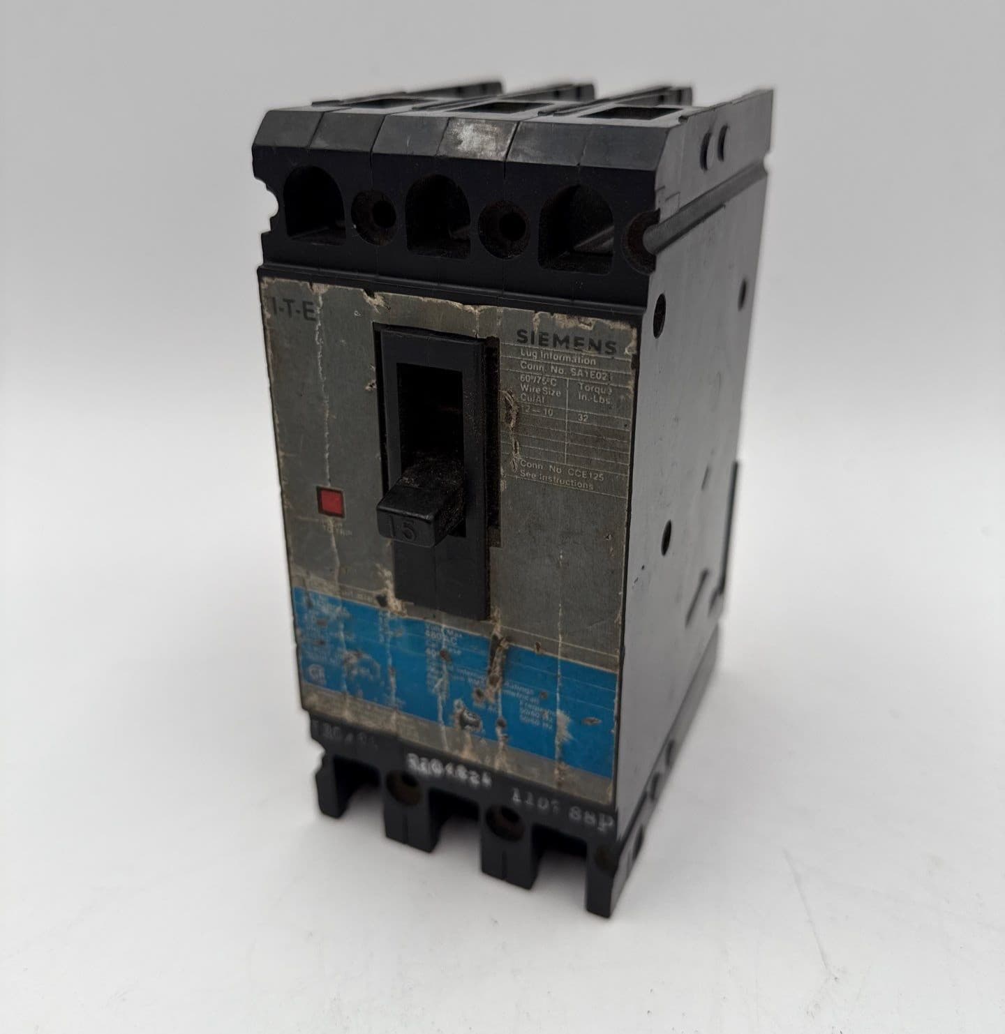 Siemens ITE ED43B015 Circuit Breaker 15A 3P 480V ED4 15 Amp 3 Pole – image 1