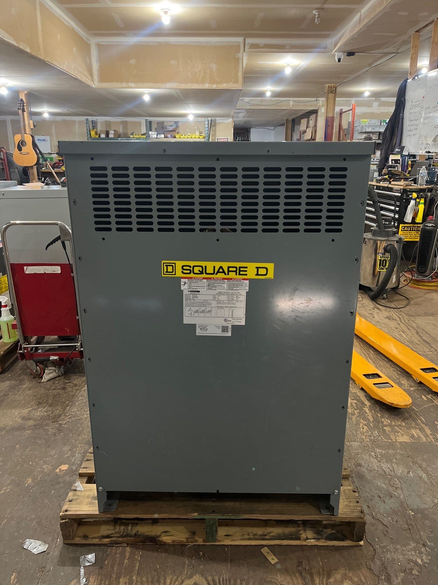 112.5kVA Square D EX112T3H Transformer Pri 480V Sec 208/120V 3PH Type 1 – image 1