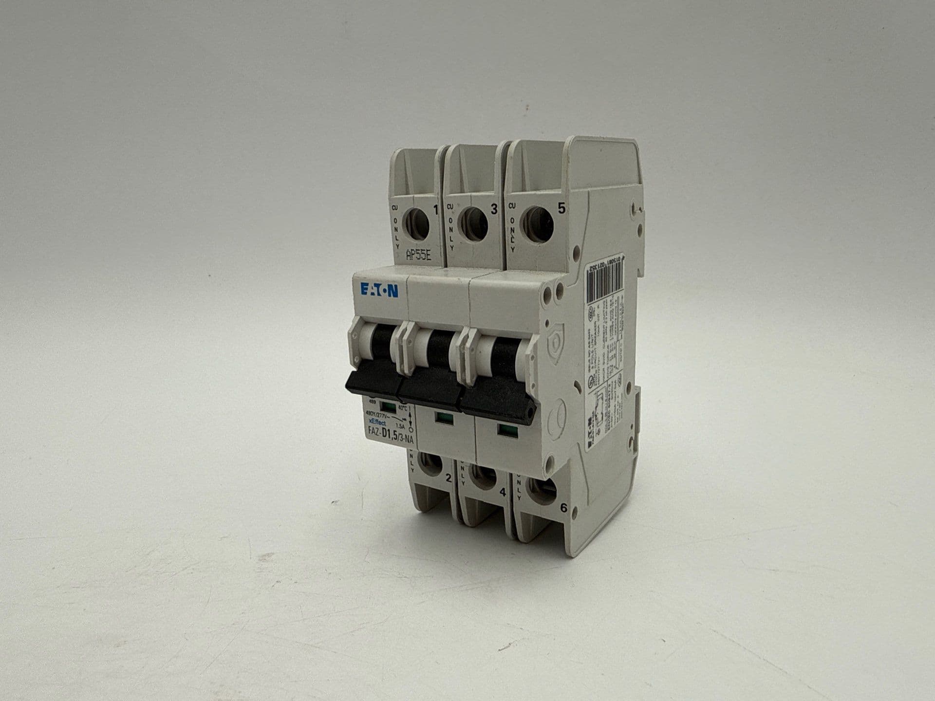 Eaton FAZ-D1.5/3-NA Circuit Breaker 1.5A 3P 480/277V DIN Rail Mount – image 1