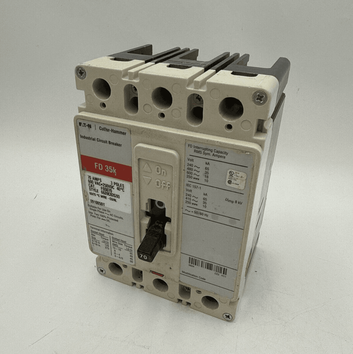 Eaton FD3070 Circuit Breaker 70A 3P 600V 3PH FD 35k 70 Amp 3 Pole Bolt On – image 1