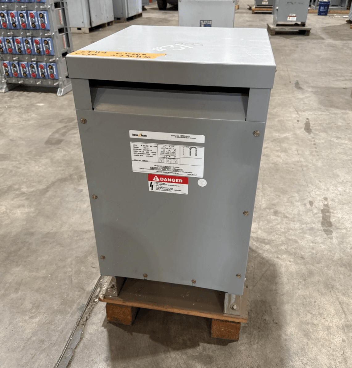 5 KVA Federal Pacific 20296-01 Transformer Pri 600V Sec 240/120V 3PH Indoor Encl – image 1