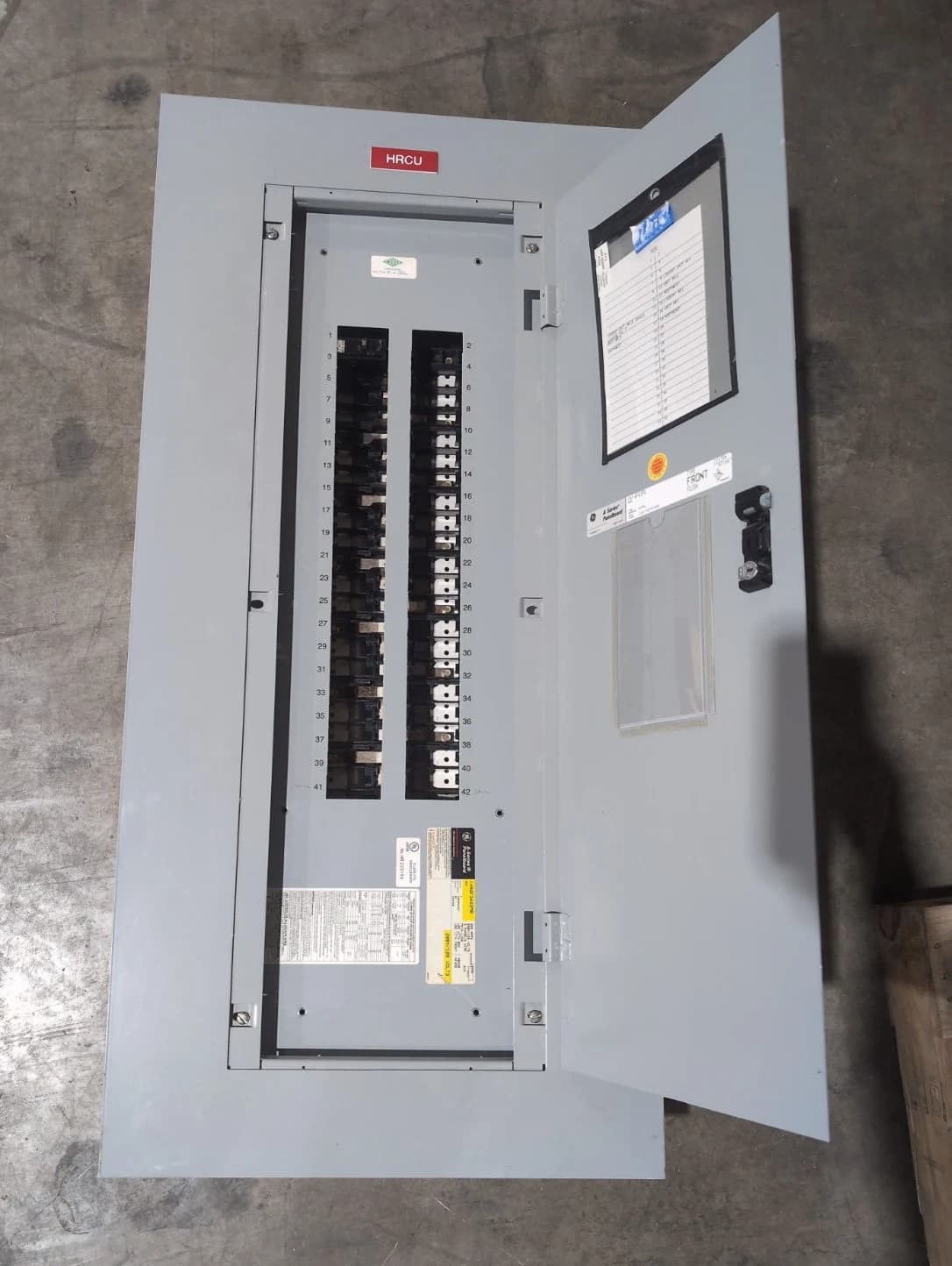 GE AQF3422MB Panelboard 225A 208/120V 3PH 4W MLO Panel 225 Amp 42 Circuit – image 1