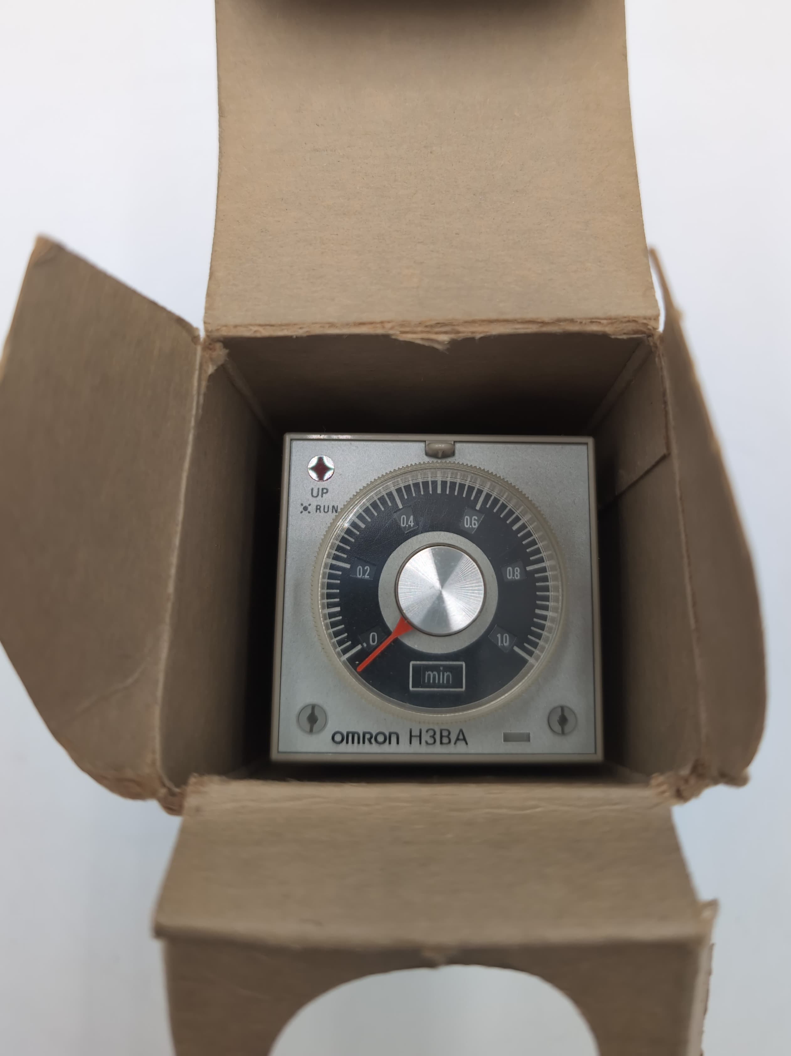 Omron H3BA Solid State Timer 0.05sec - 300hour 8 Pin Plug In New Lot of 4 – image 1