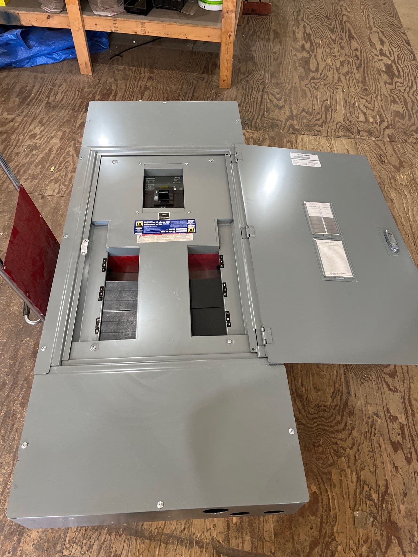 Square D HCN I-Line Panelboard 400A 480Y/277V 3PH Panel LAP36400MT MCB – image 1