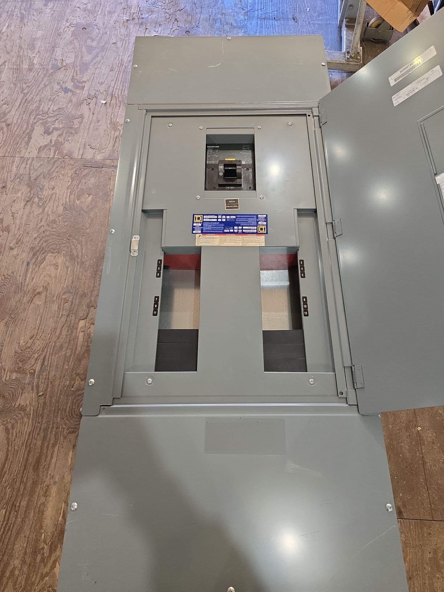 Square D HCN I-Line Panelboard 400A 480Y/277V 3PH Panel LAP36400MT MCB – image 1